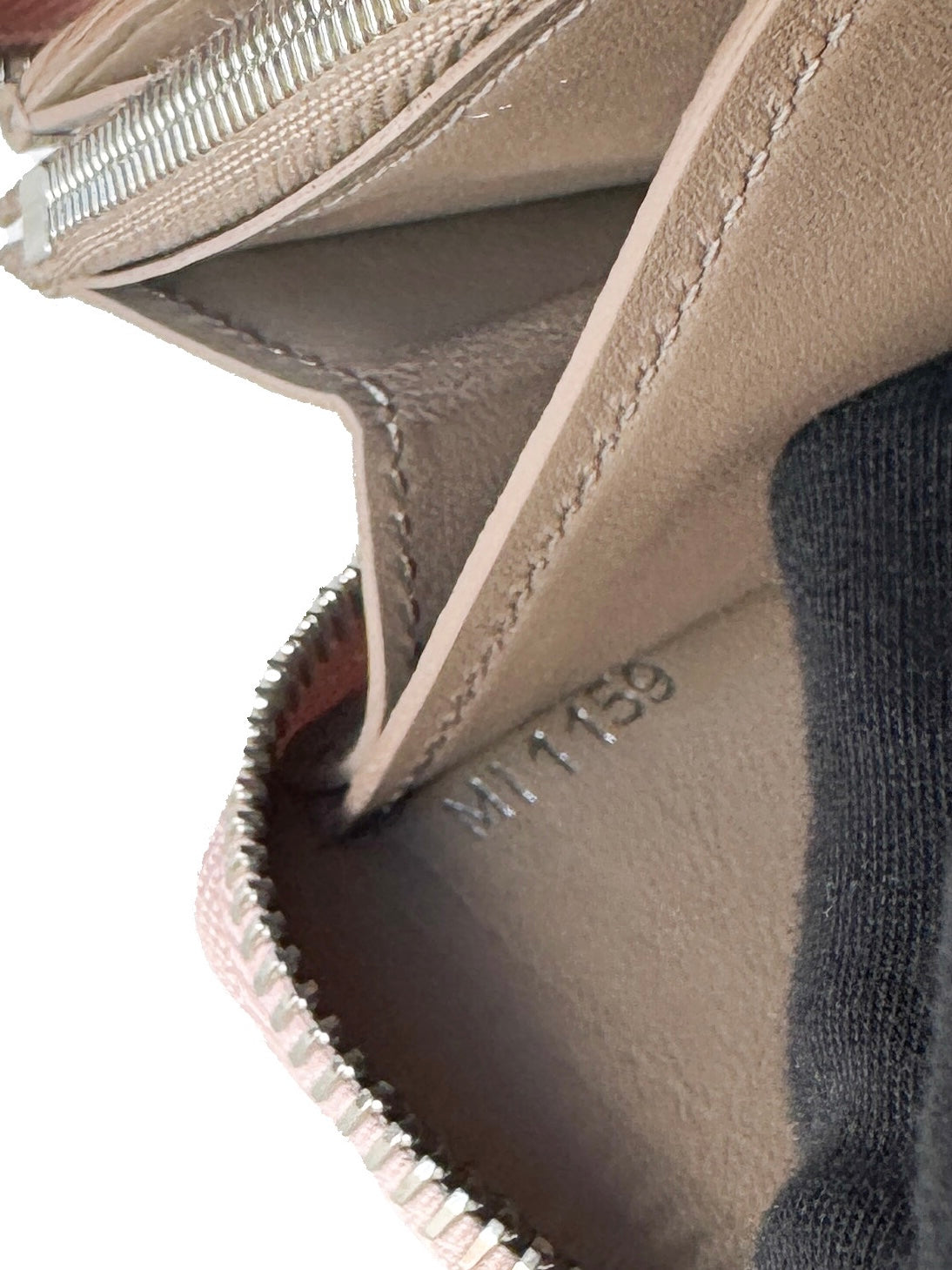 Louis Vuitton Portefeuille Comet Tresor wallet pink/taupe MI1159