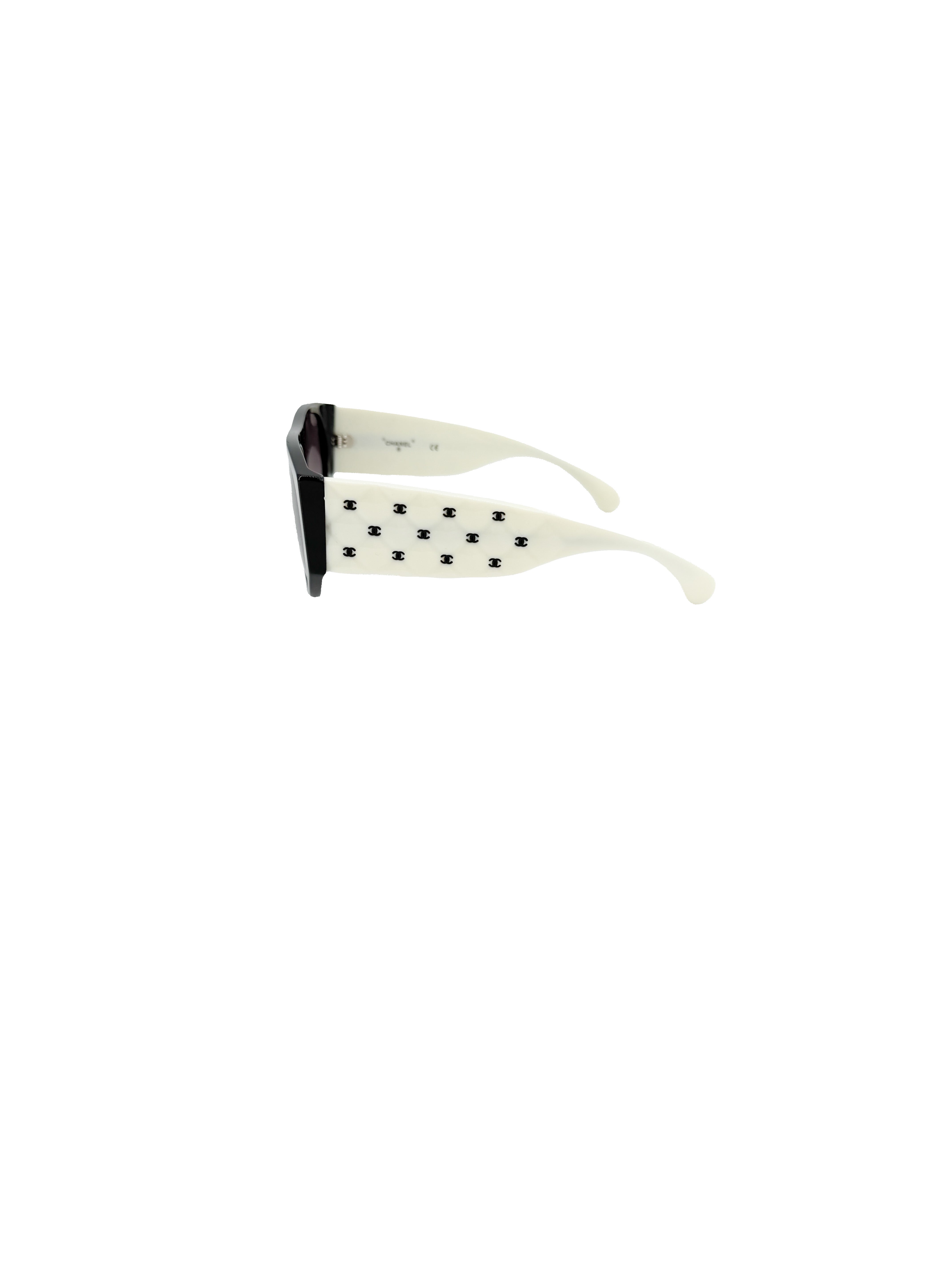 Chanel acetate quilted Pilot sunglasses 71465 A CASE