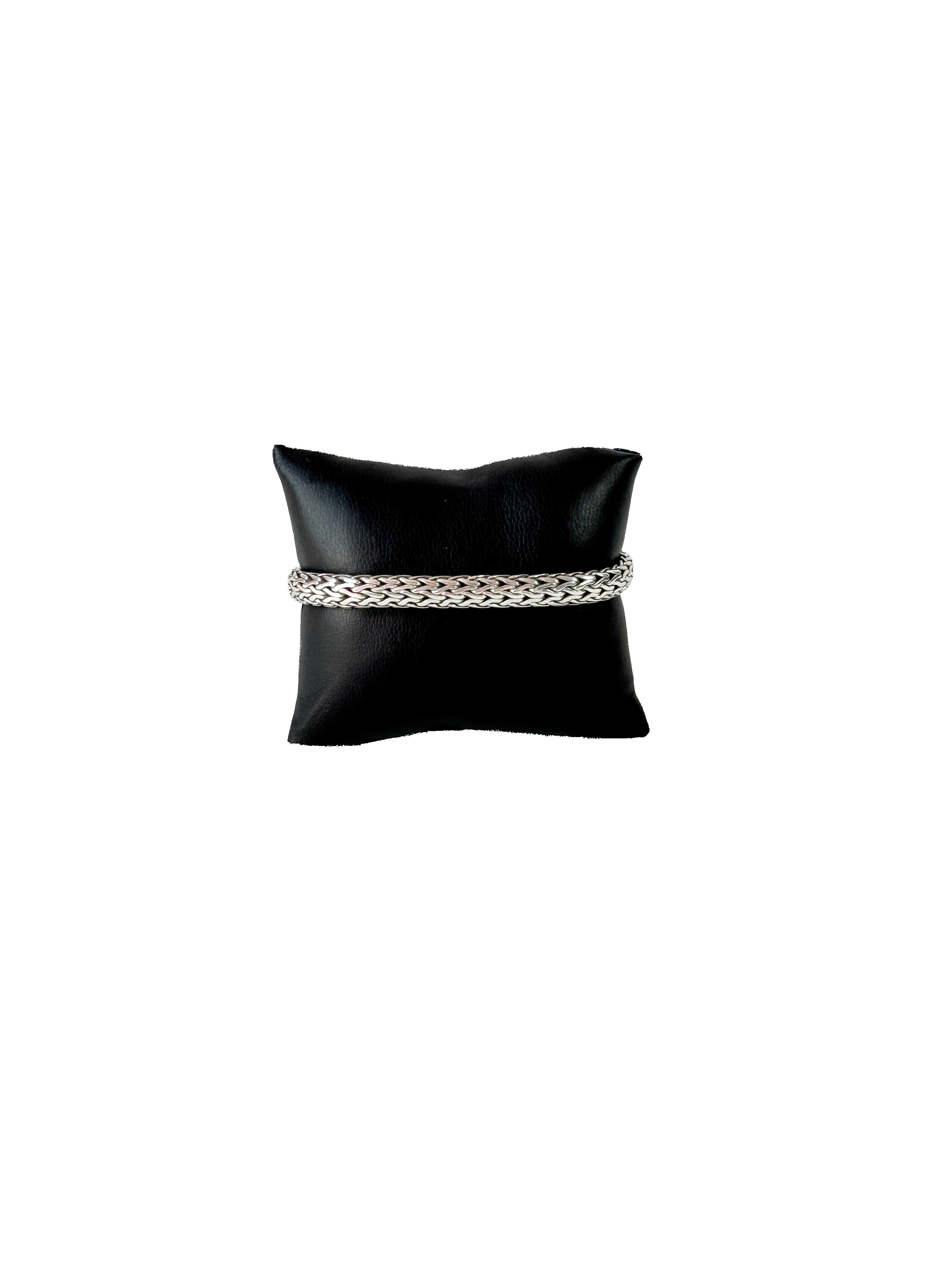 John Hardy sterling silver black sapphires Icon bracelet