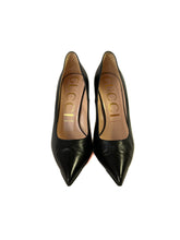 Gucci black leather pumps with removable heart rhinestone band size 38.5