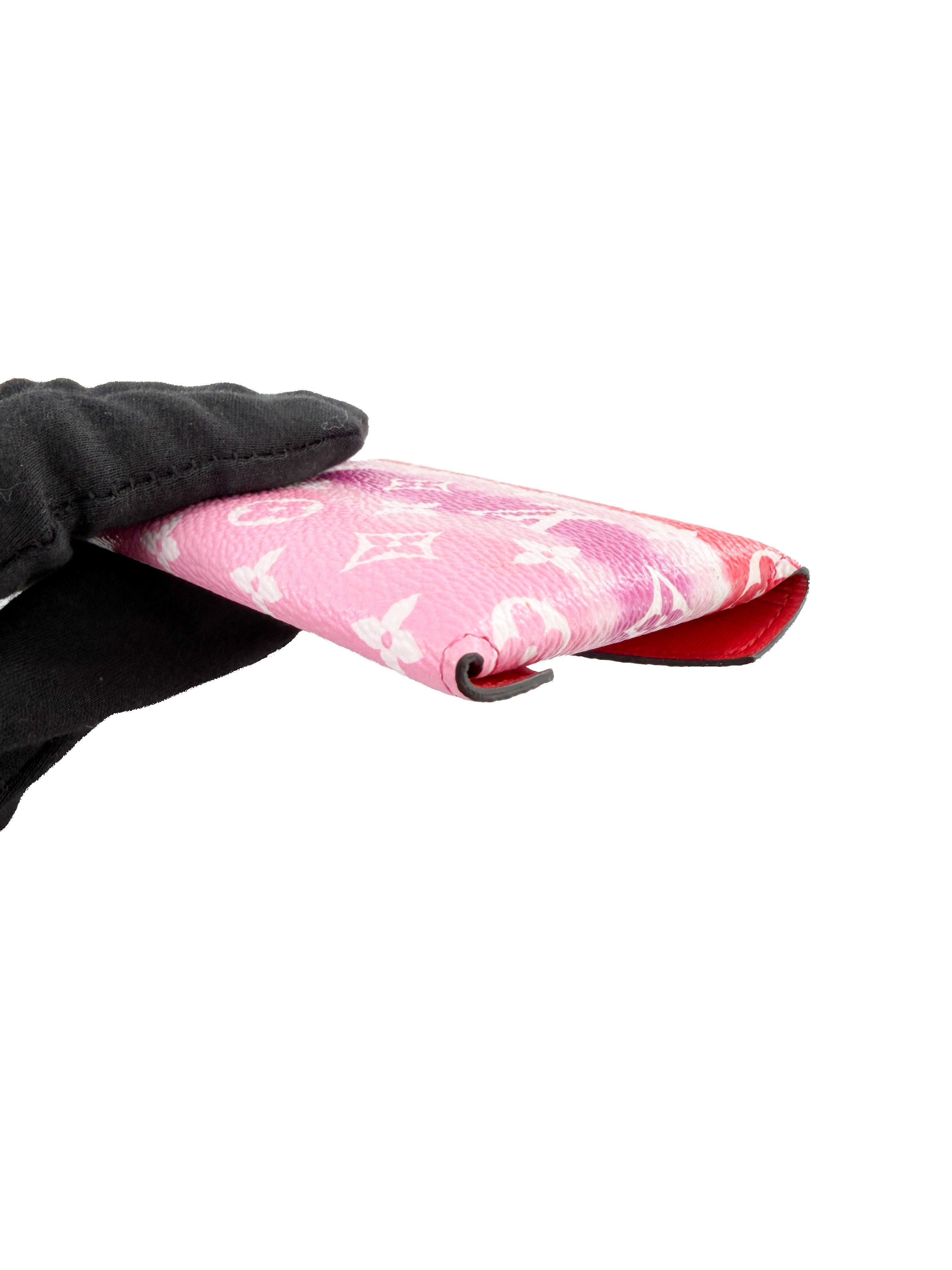 Louis Vuitton Escale Kirigami small pouch