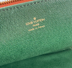 Louis Vuitton epi Cipango Gold porte documents case VI0922