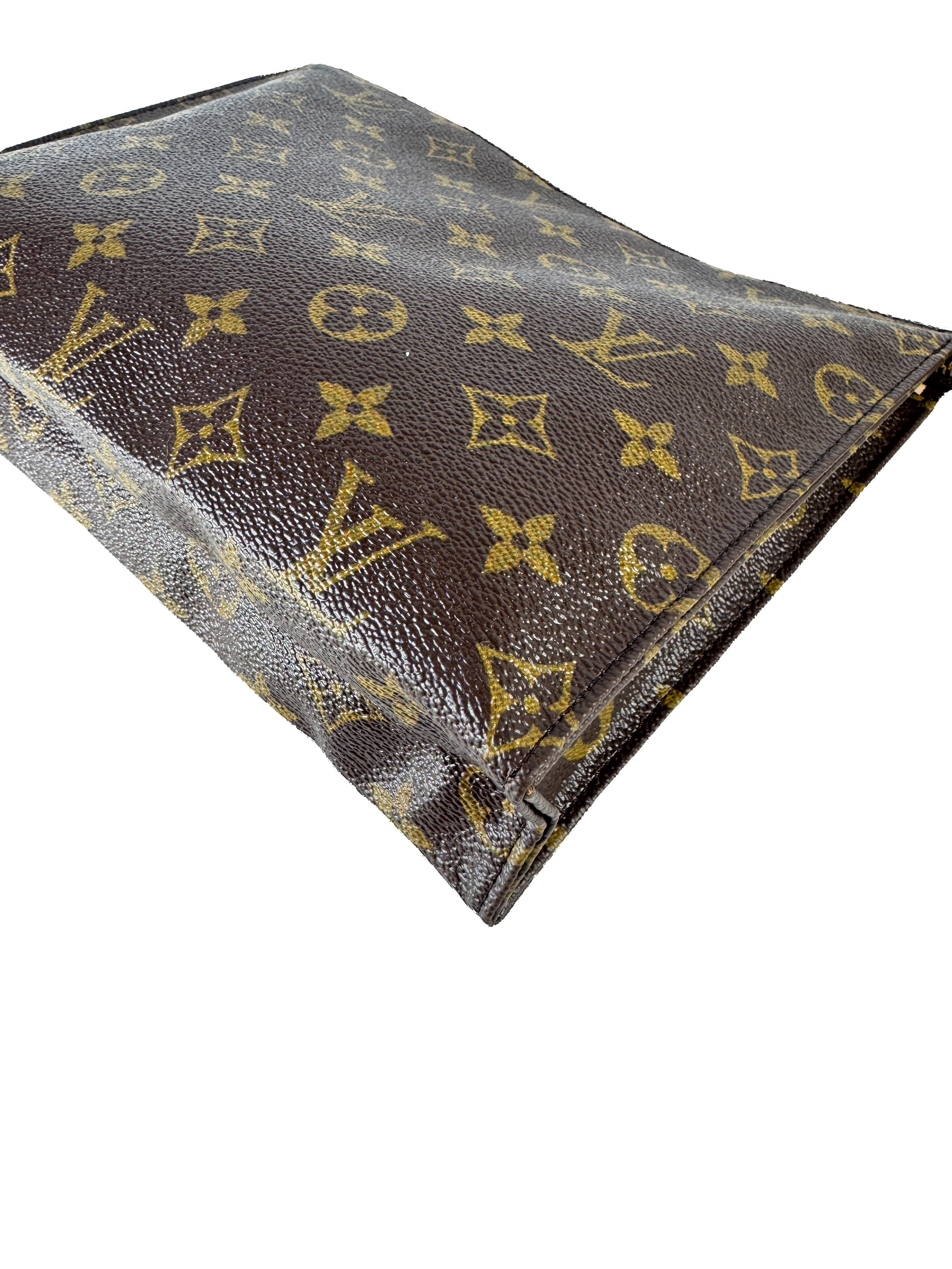 Louis Vuitton monogram toiletry pouch 882TH