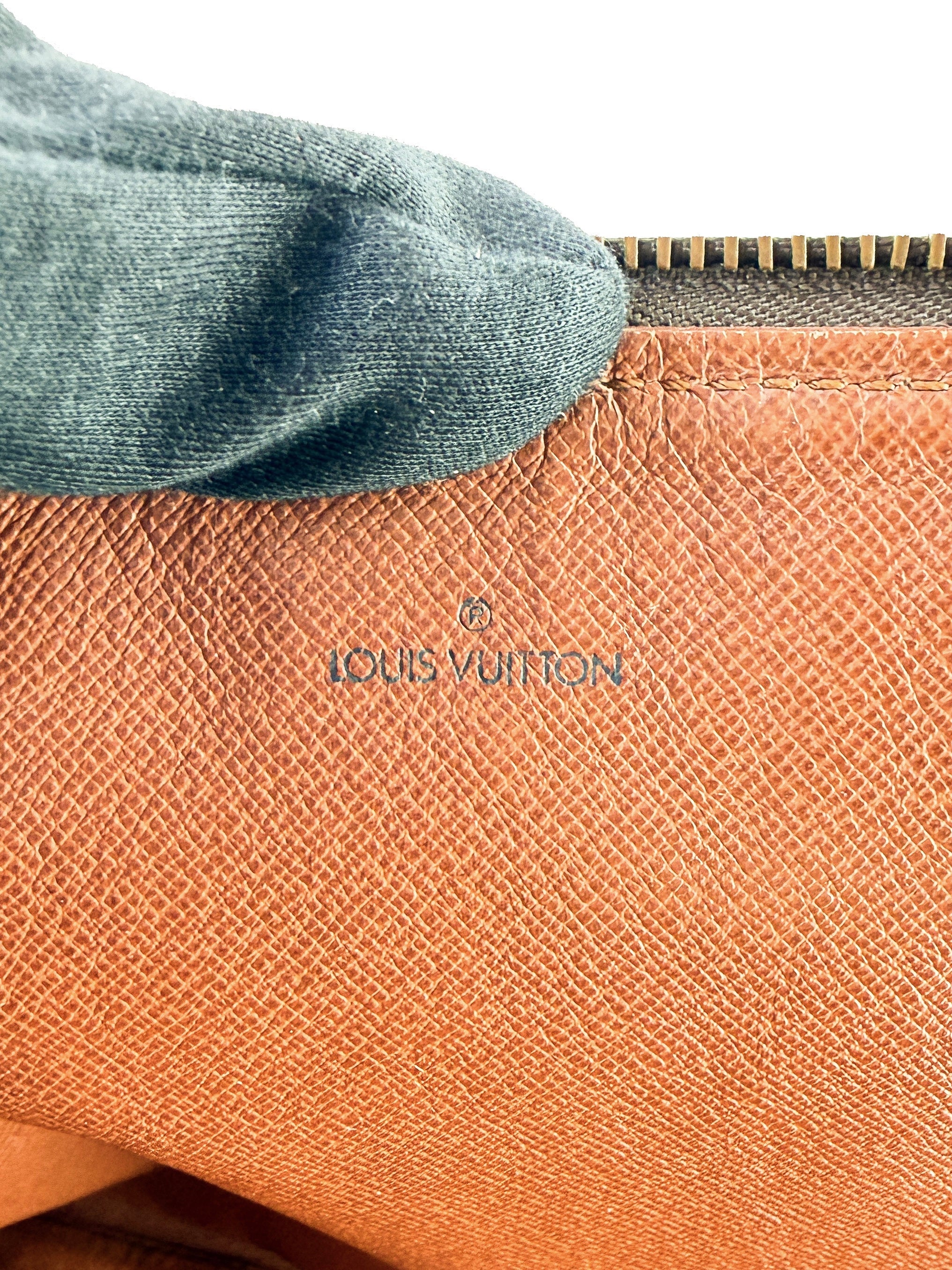 Louis Vuitton monogram porte documents case TH1910