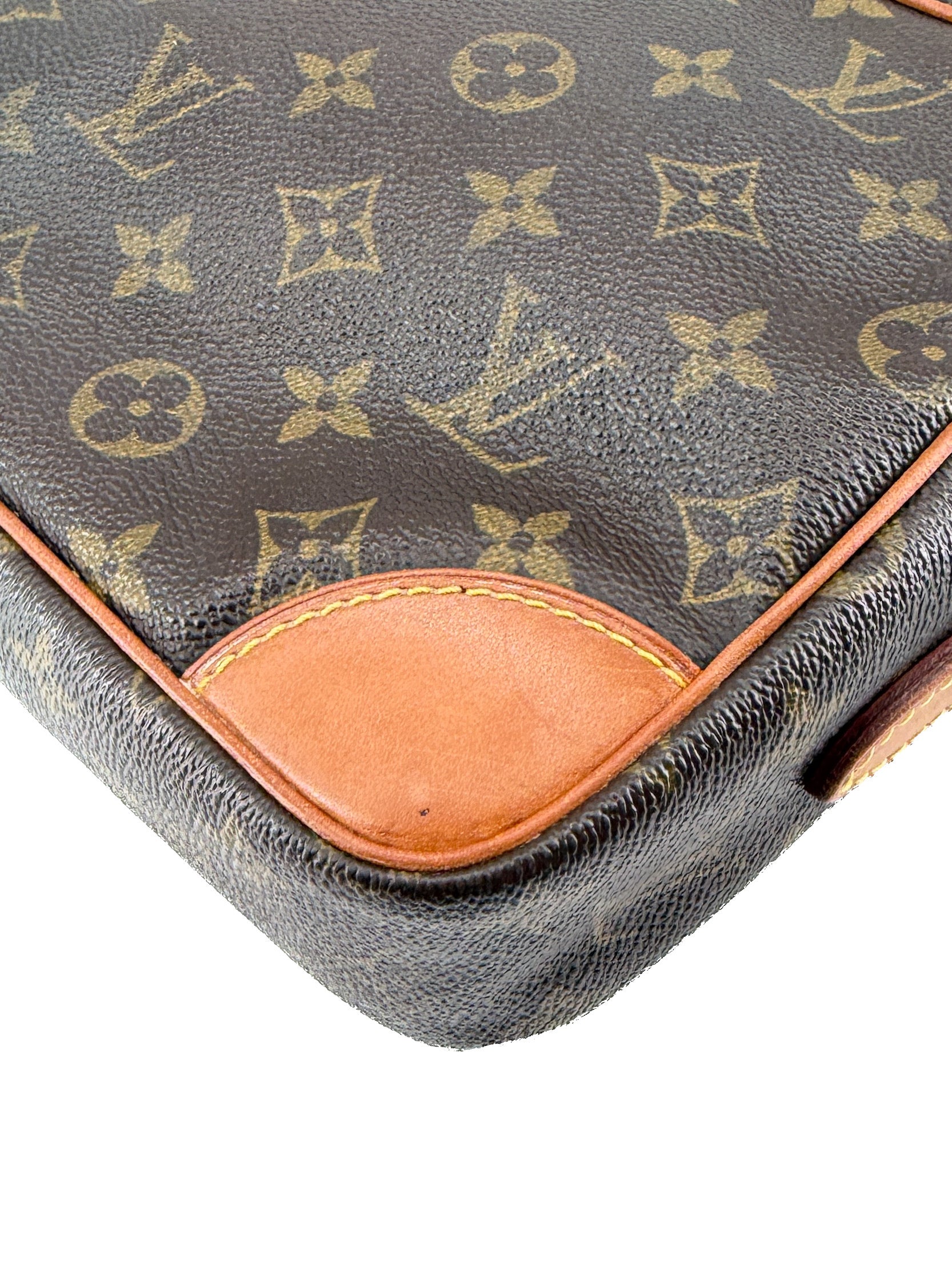 Louis Vuitton monogram Trocadero 24 BA0975