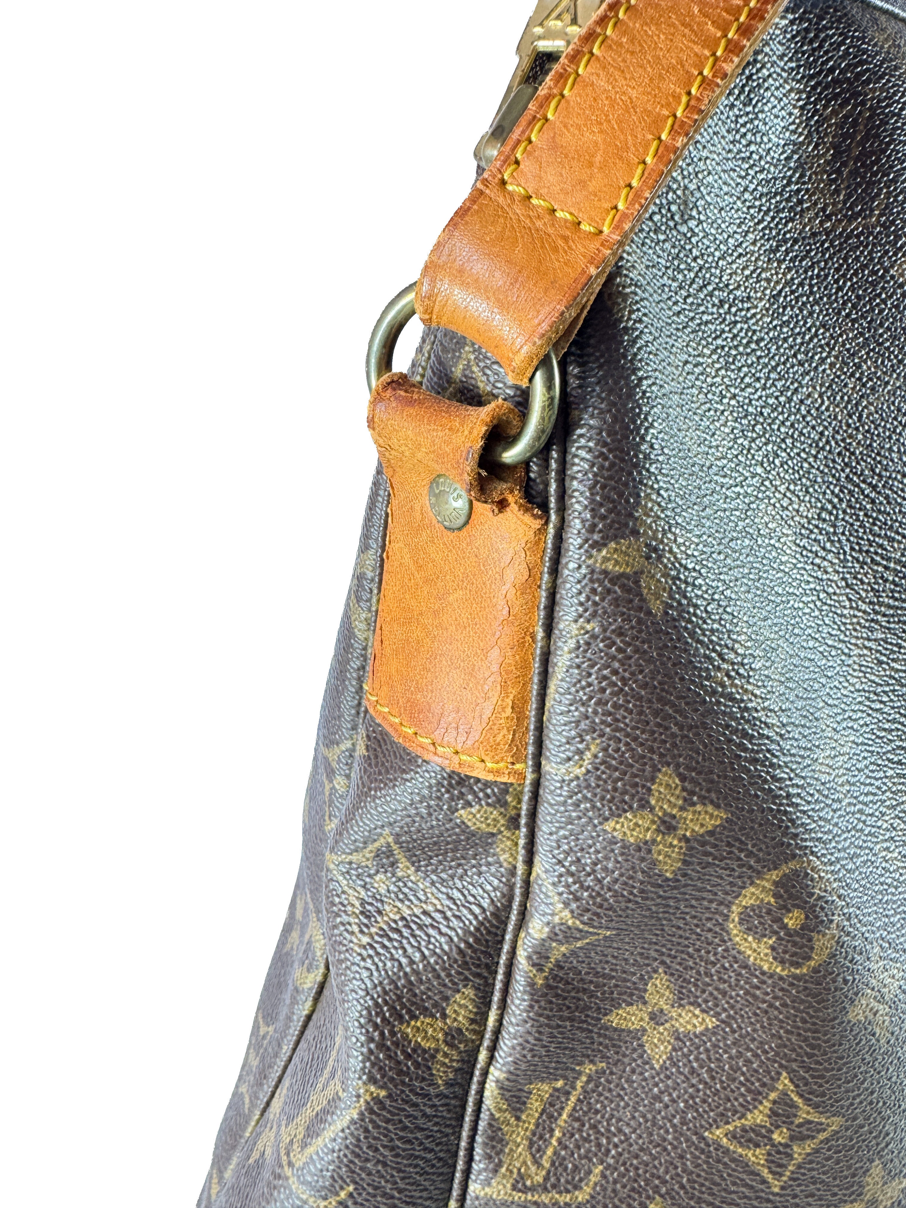 Louis Vuitton monogram Ballad bag 8901A2