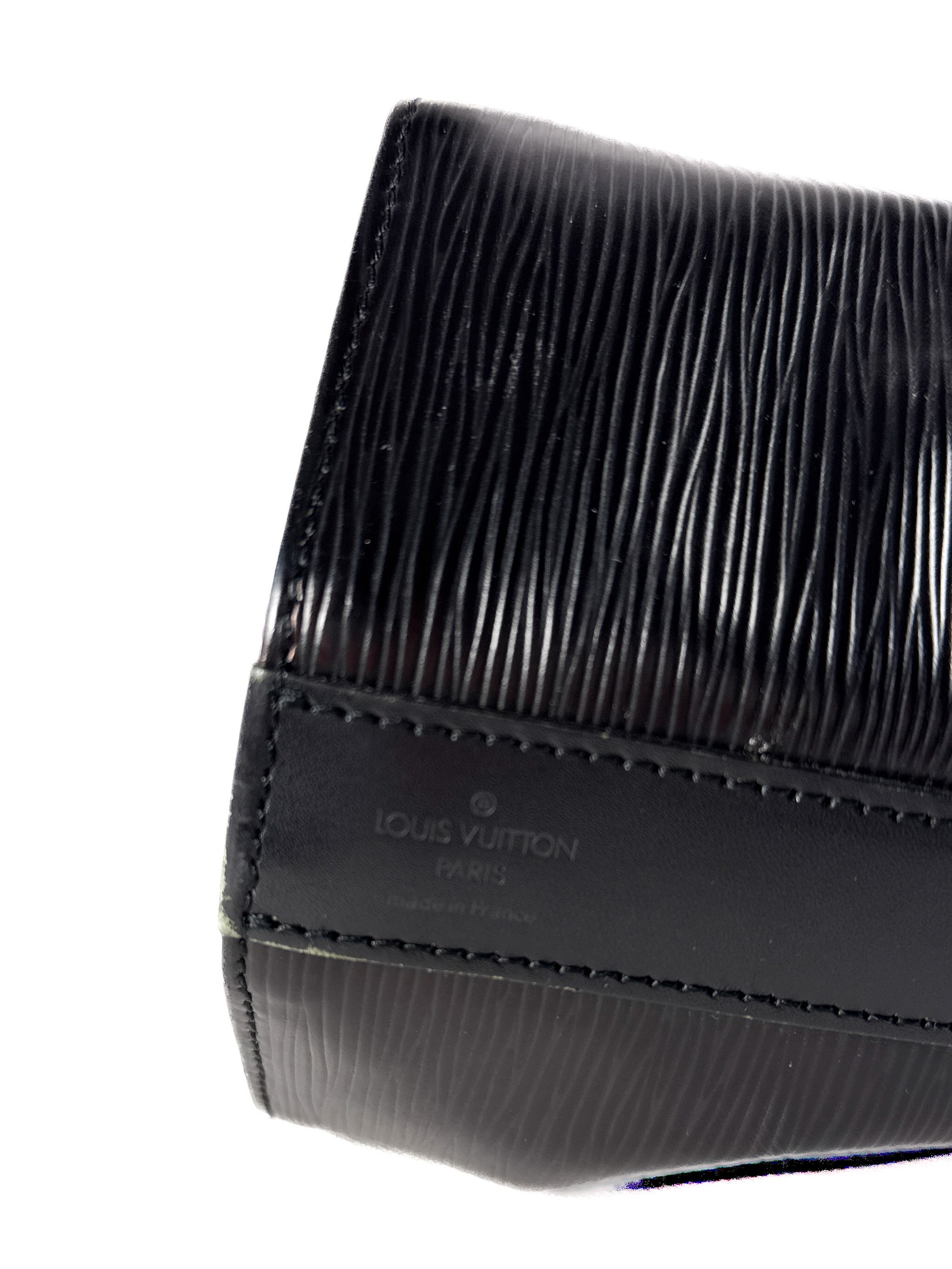 Louis Vuitton black epi Sac D'Epaule PM VI1918