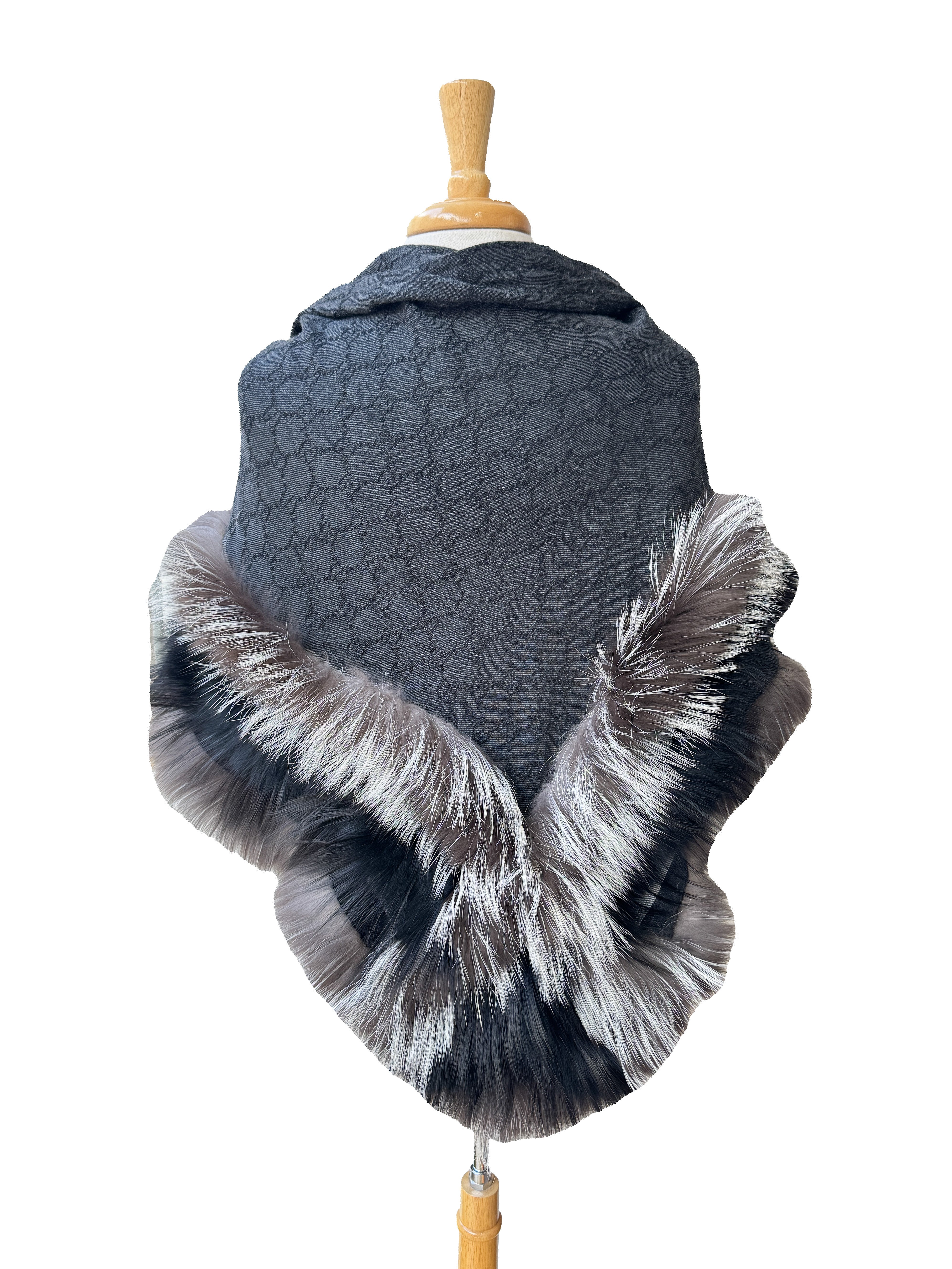 Gucci triangle cashmere and fur shawl