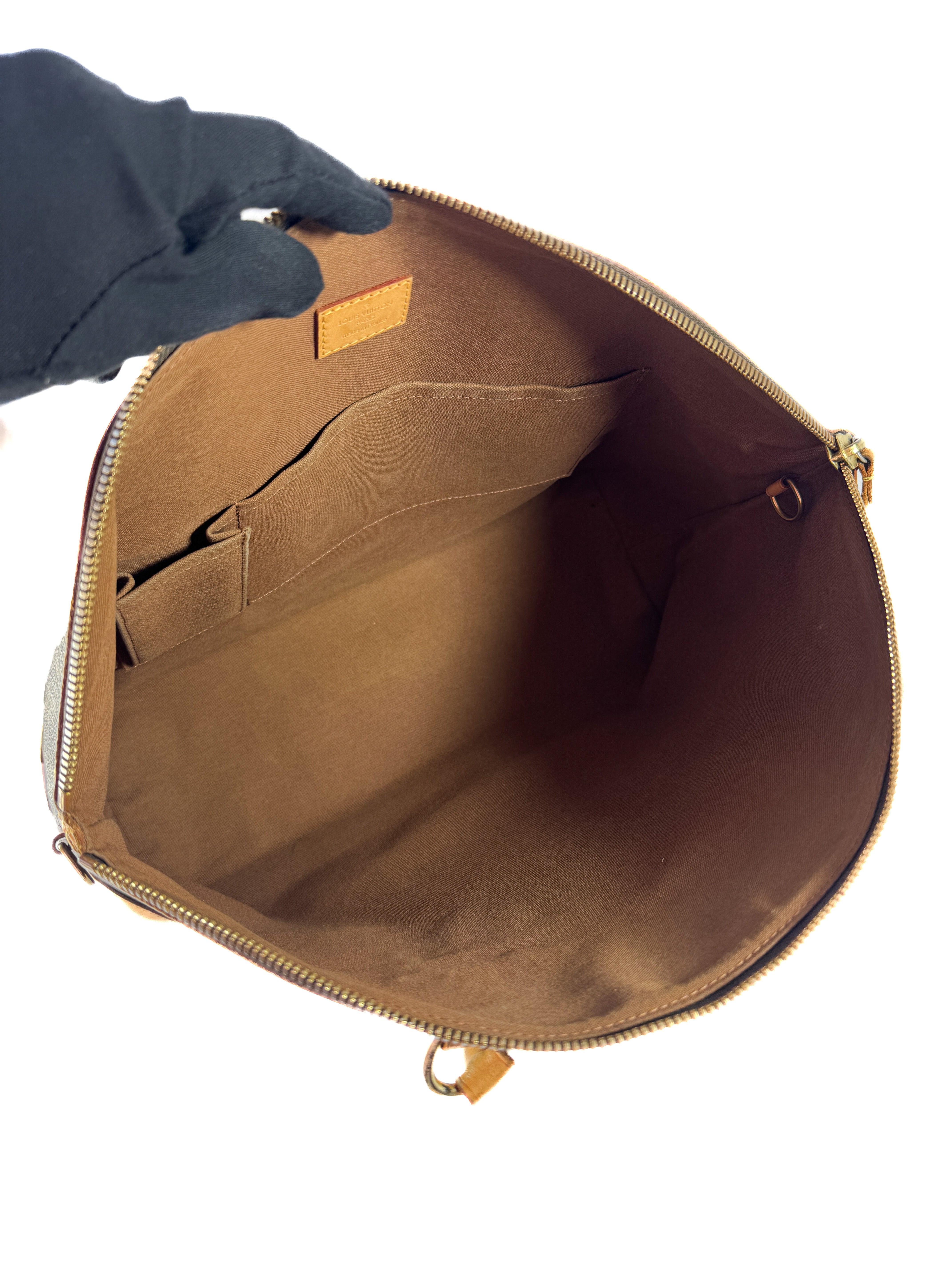 Louis Vuitton monogram horiztonal lockit FL2017