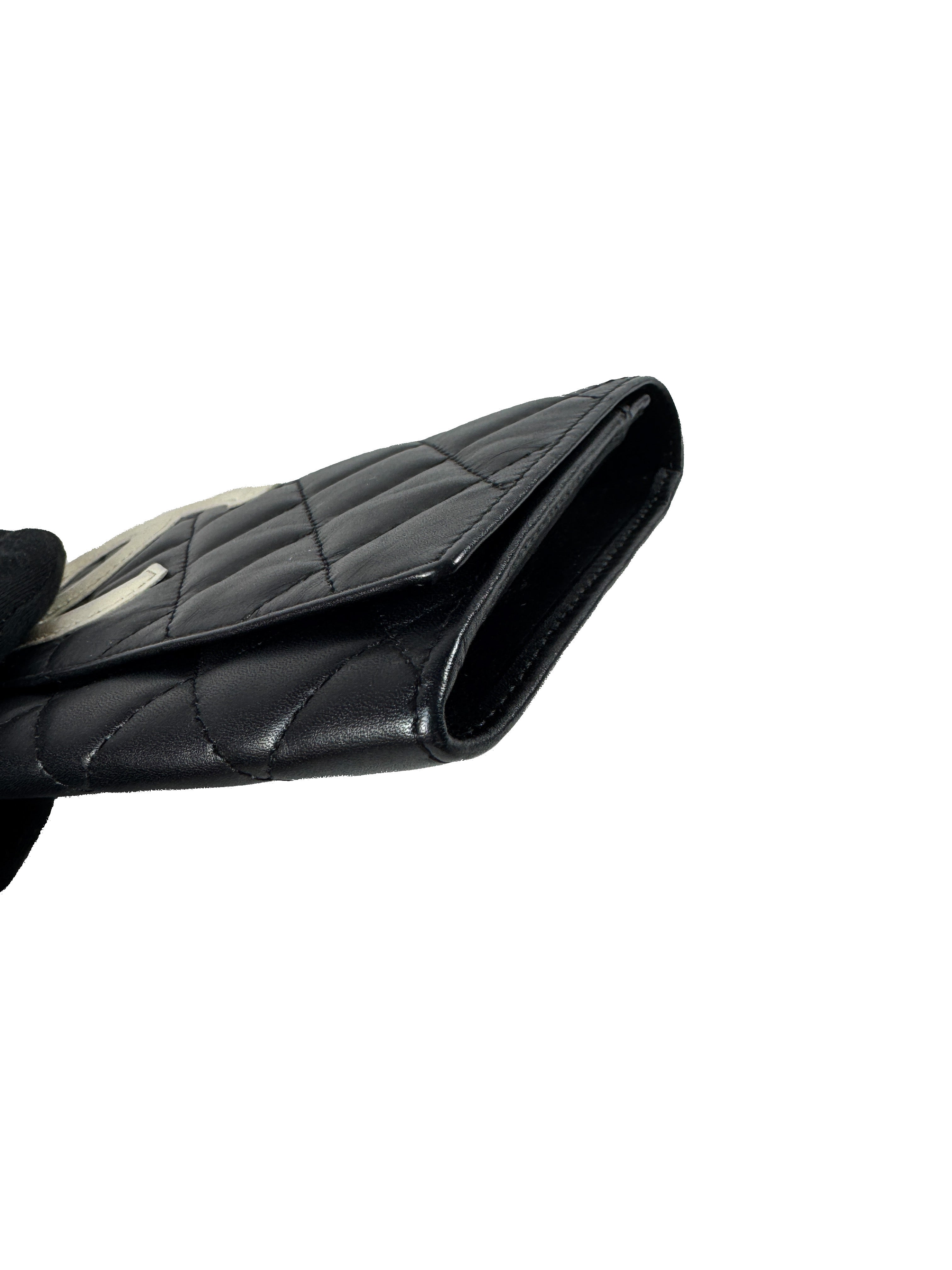 Chanel black/white quilted Cambon flap wallet 11434234