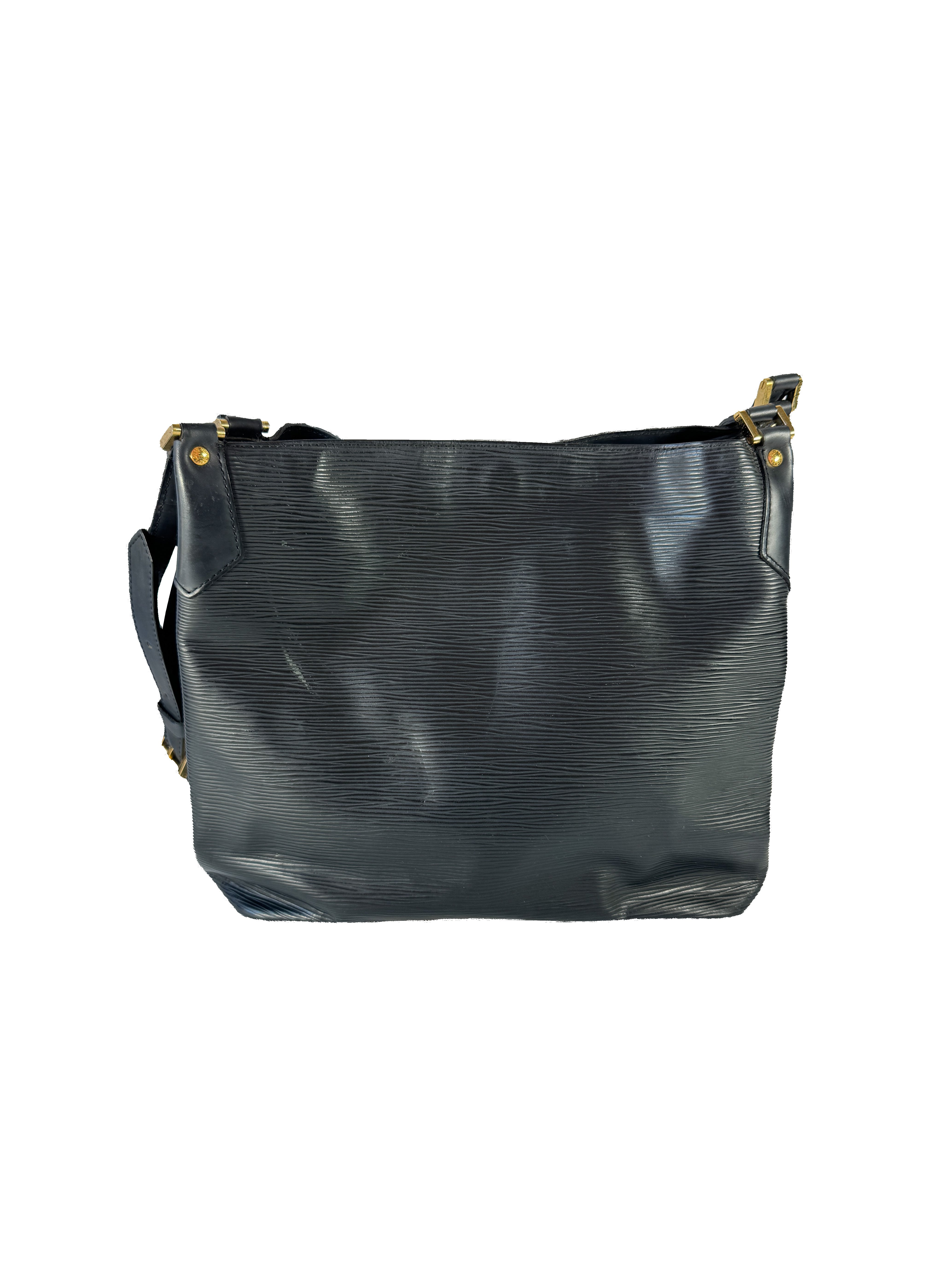 Louis Vuitton black epi Mandala MM FL0045