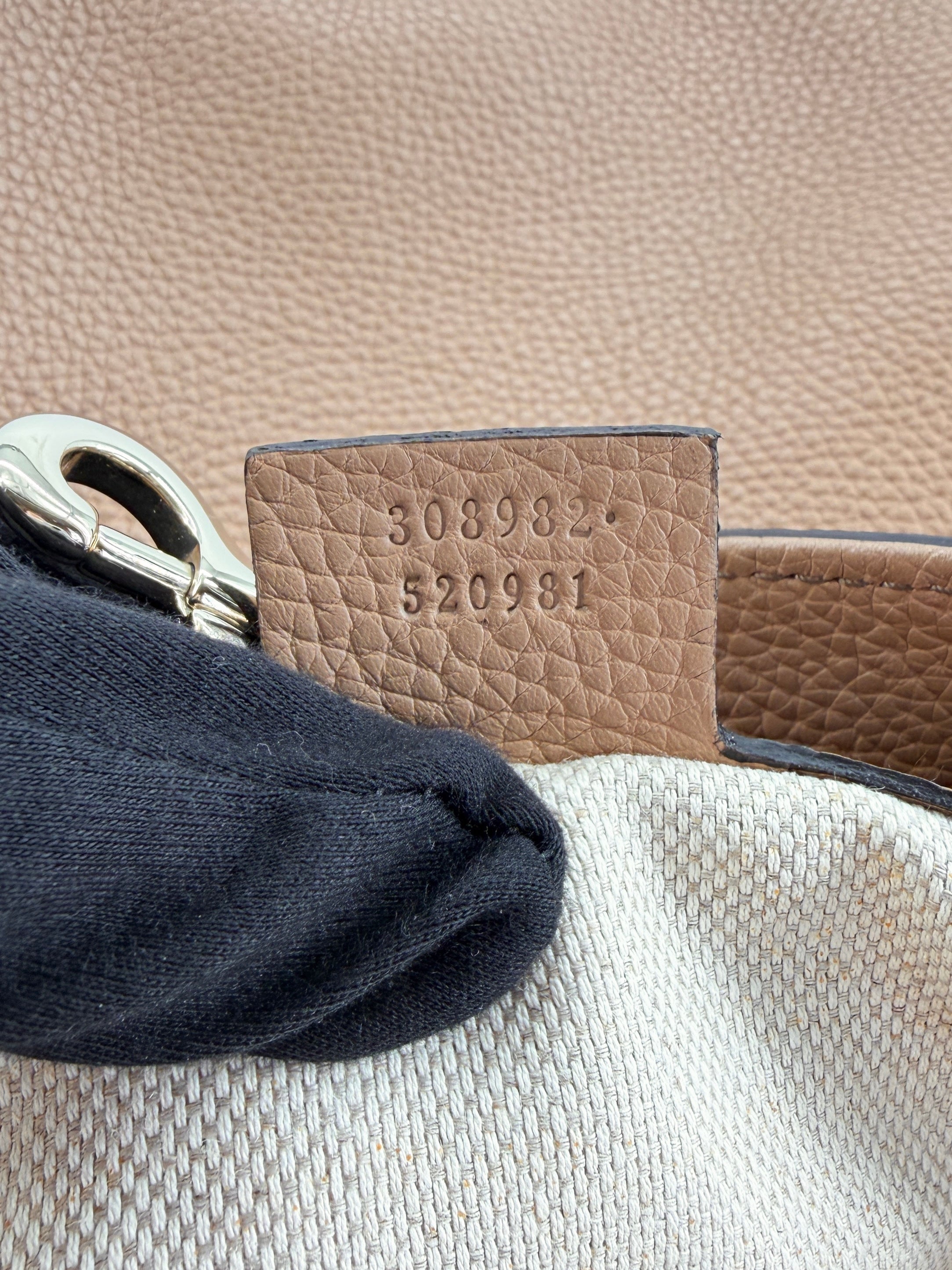 Gucci tan interlocking G Soho Chain shoulder bag 808982 520981