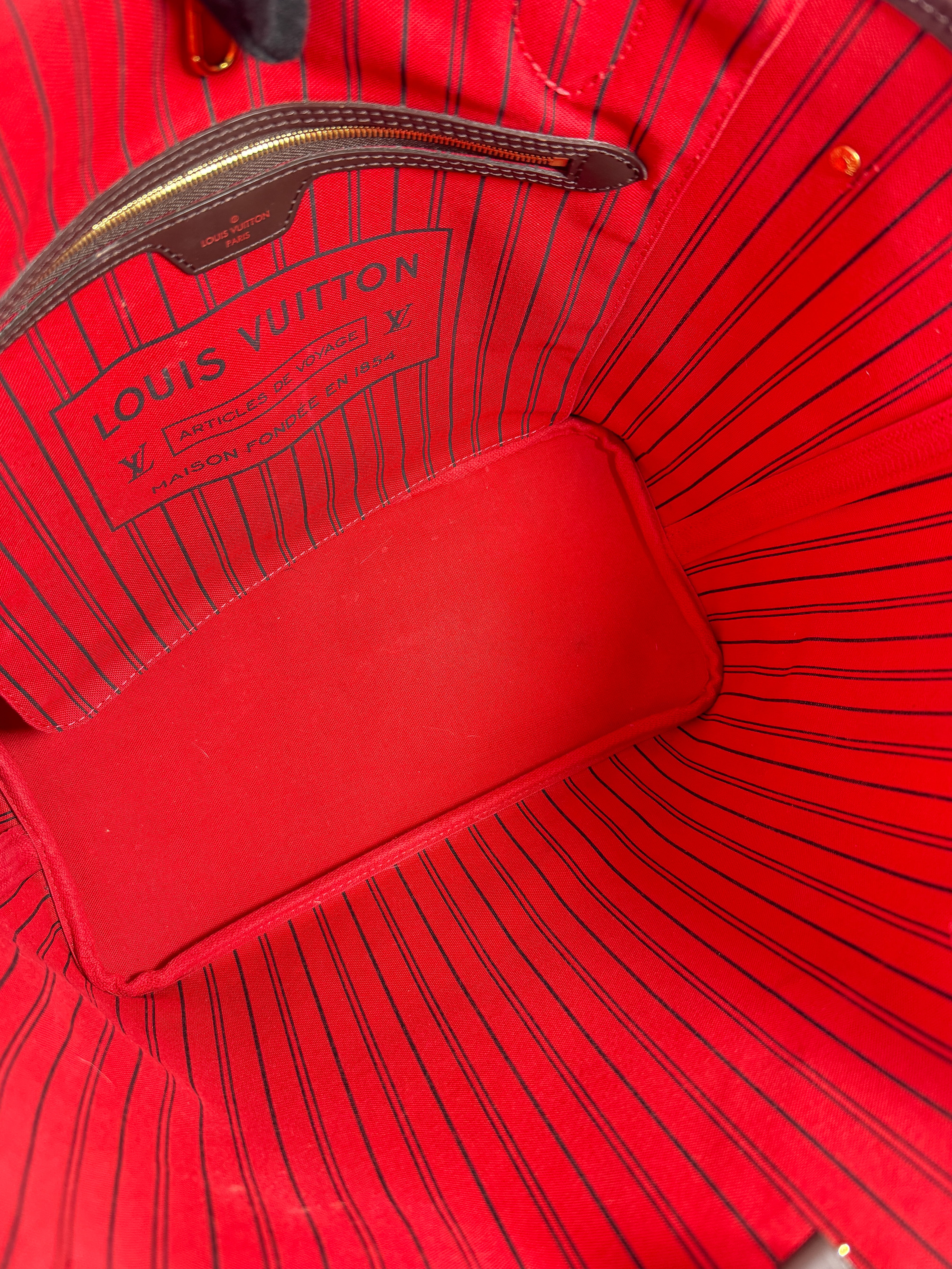 Louis Vuitton damier ebene Neverfull MM w/pouch  TX4230