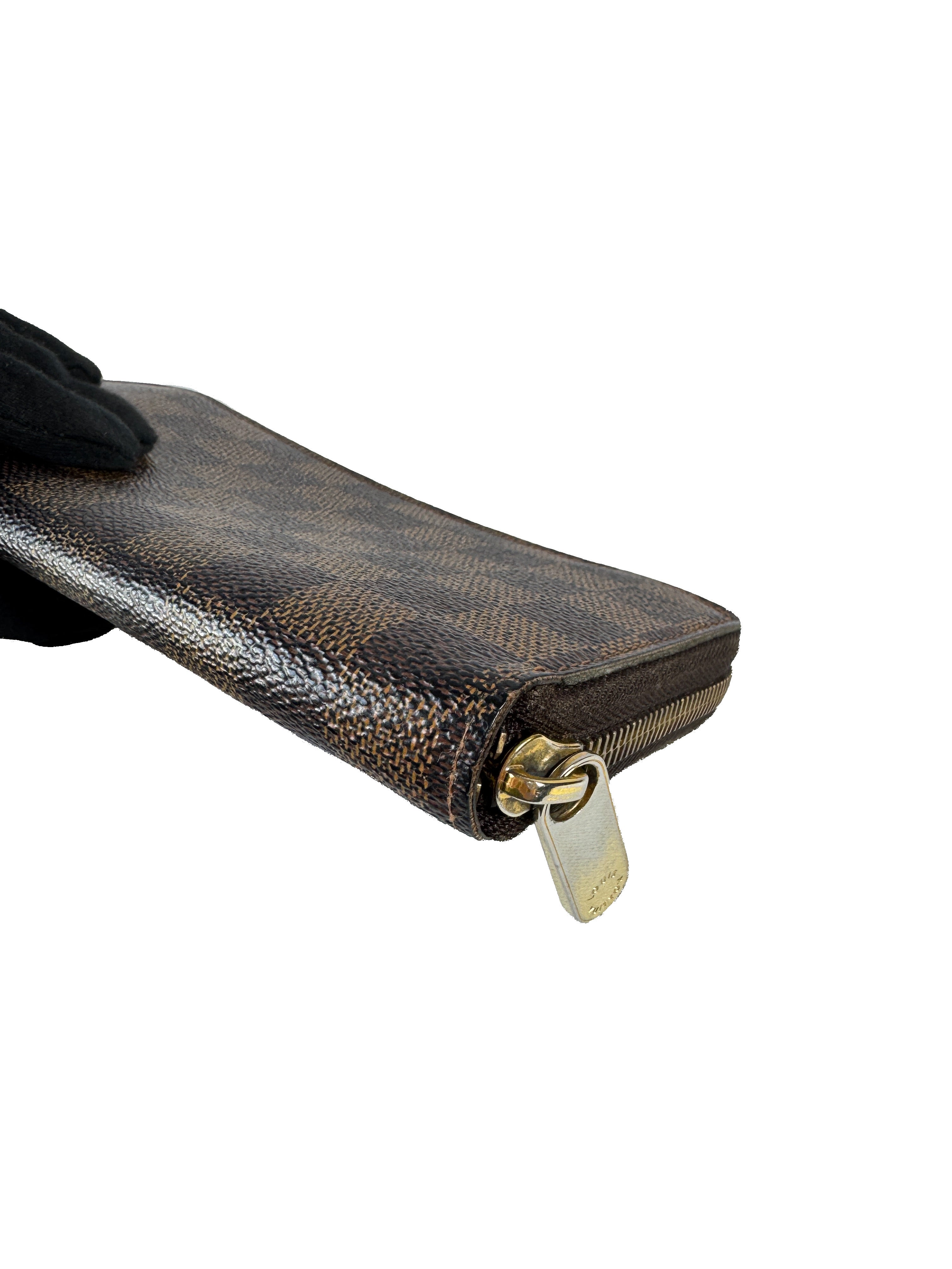 Louis Vuitton damier ebene zippy wallet CA1058