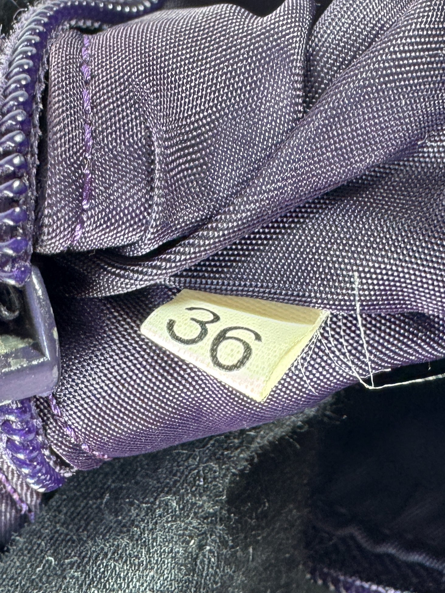 Prada purple nlyon vintage shoulder bag 36