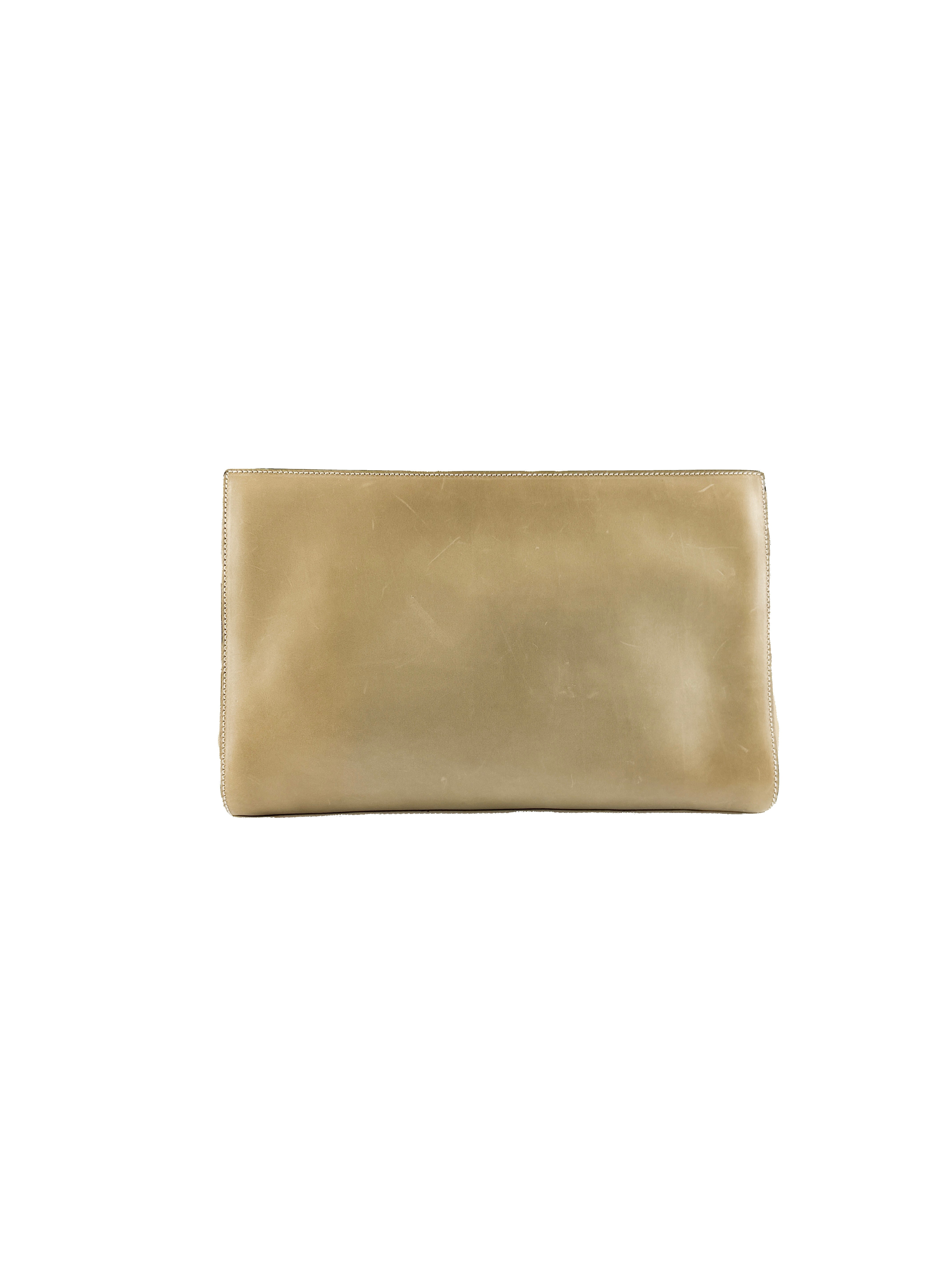 Gucci vintage olive leather clutch 004-261-0420