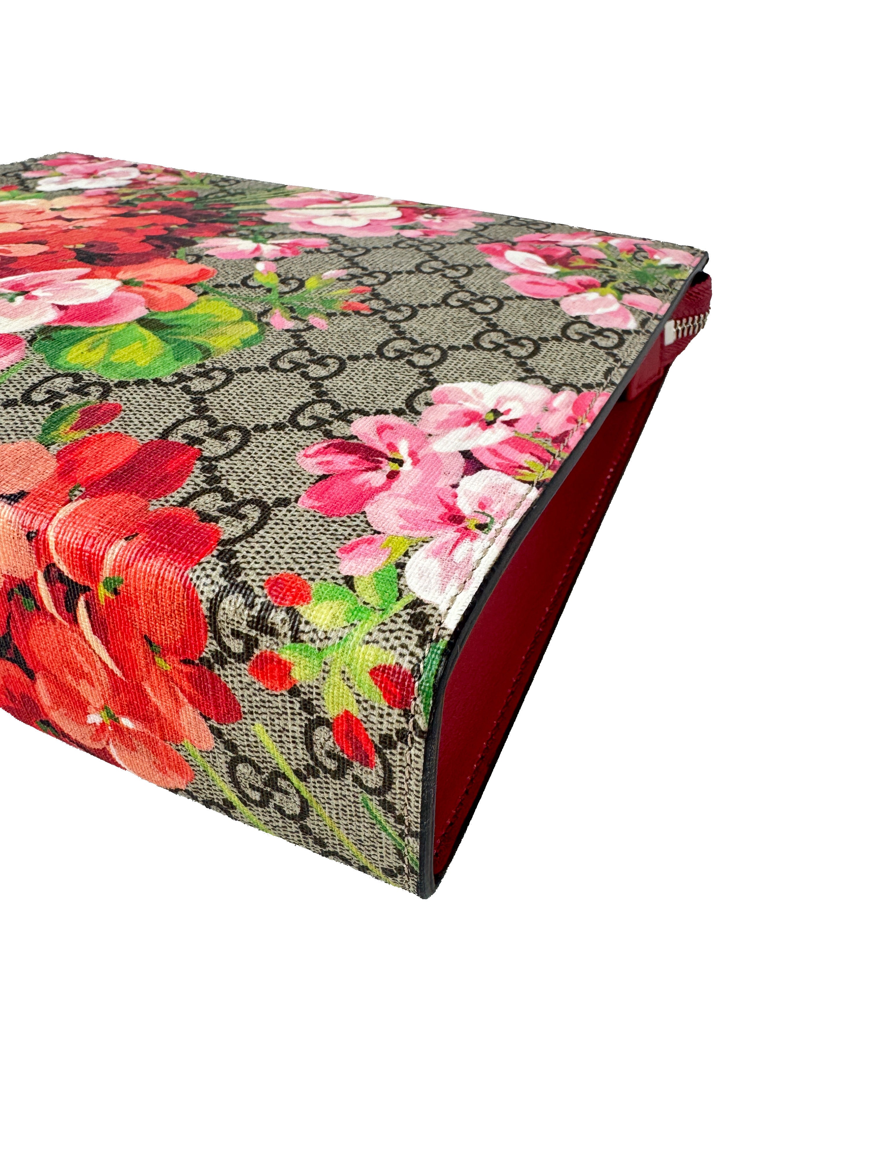 Gucci GG Supreme blooms large zip pouch 430268 0416