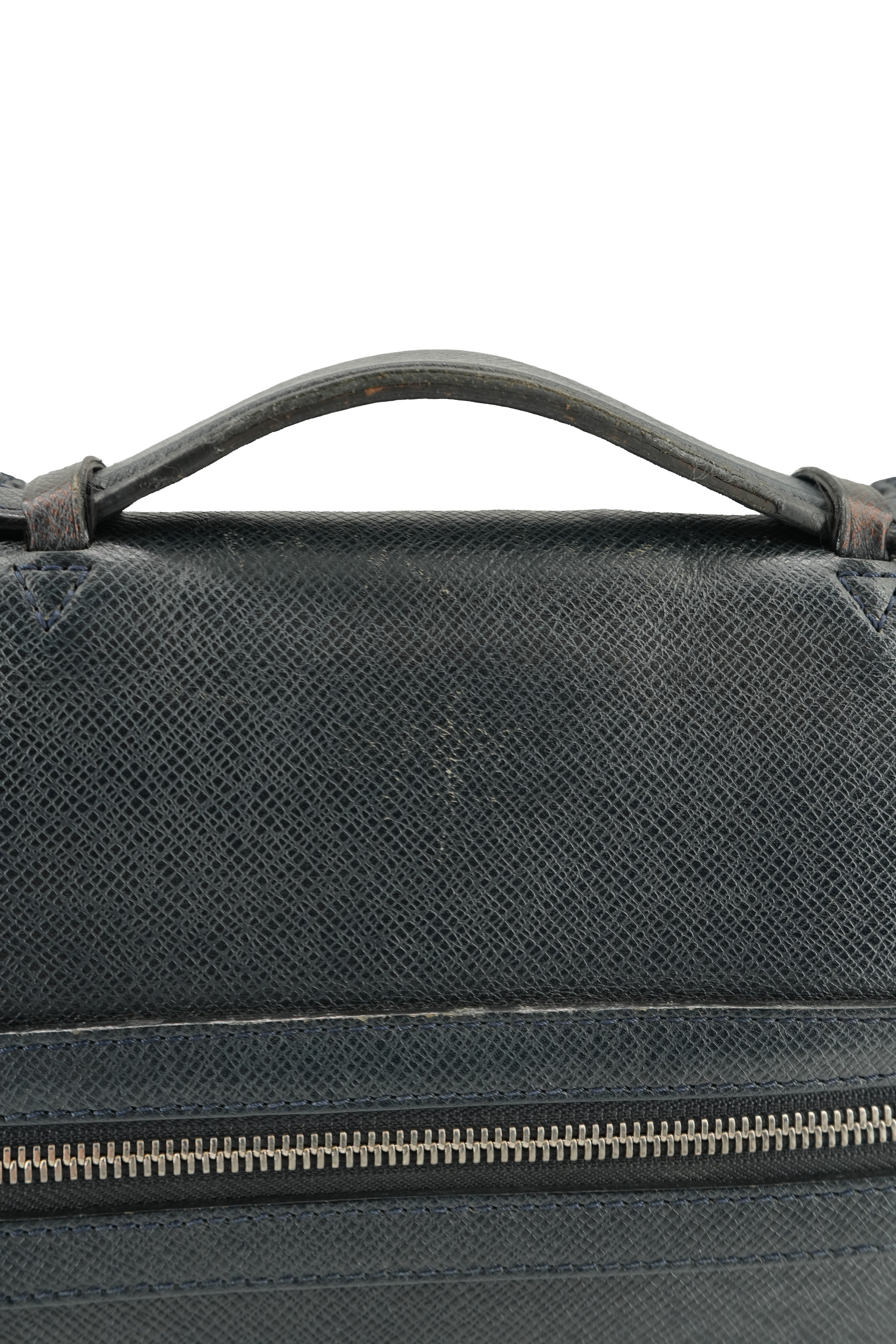 Louis Vuitton navy taiga leather briefcase RI1112