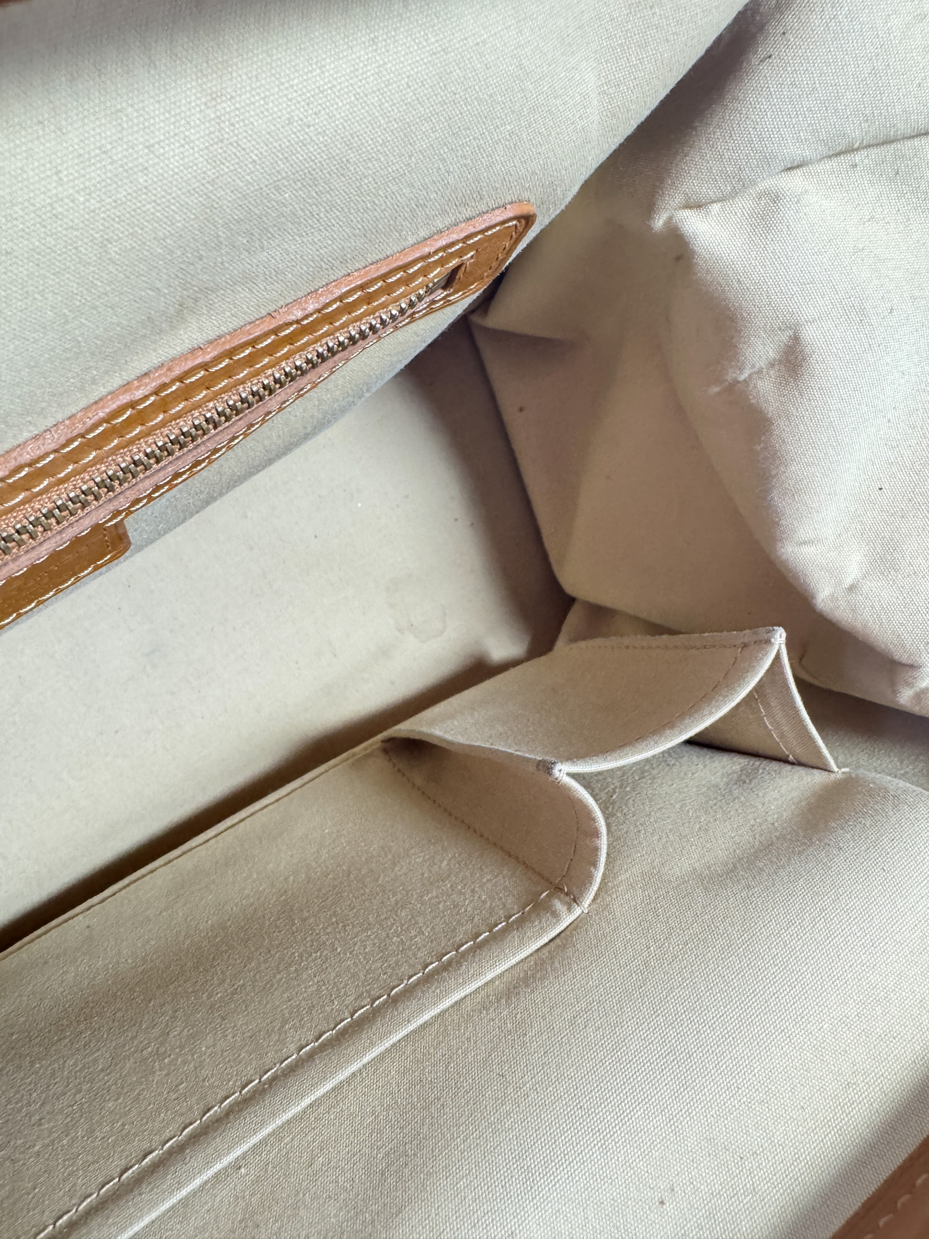 Louis Vuitton Monogram Beige Josephine GM VI0093