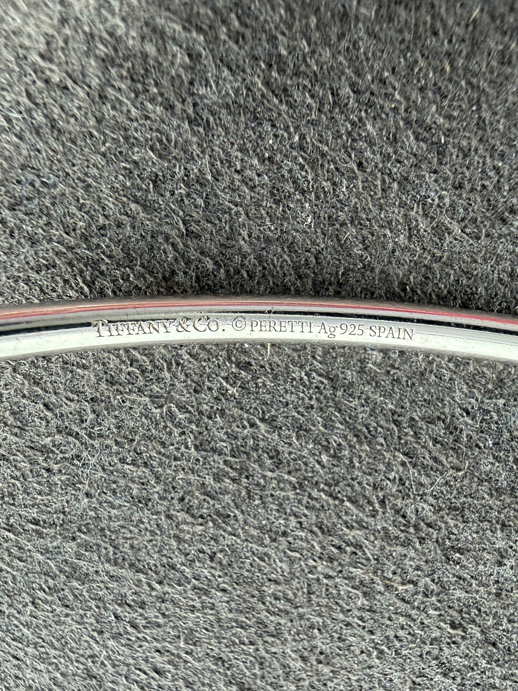 Tiffany & Co Elsa Peretti sterling silver open heart bangle