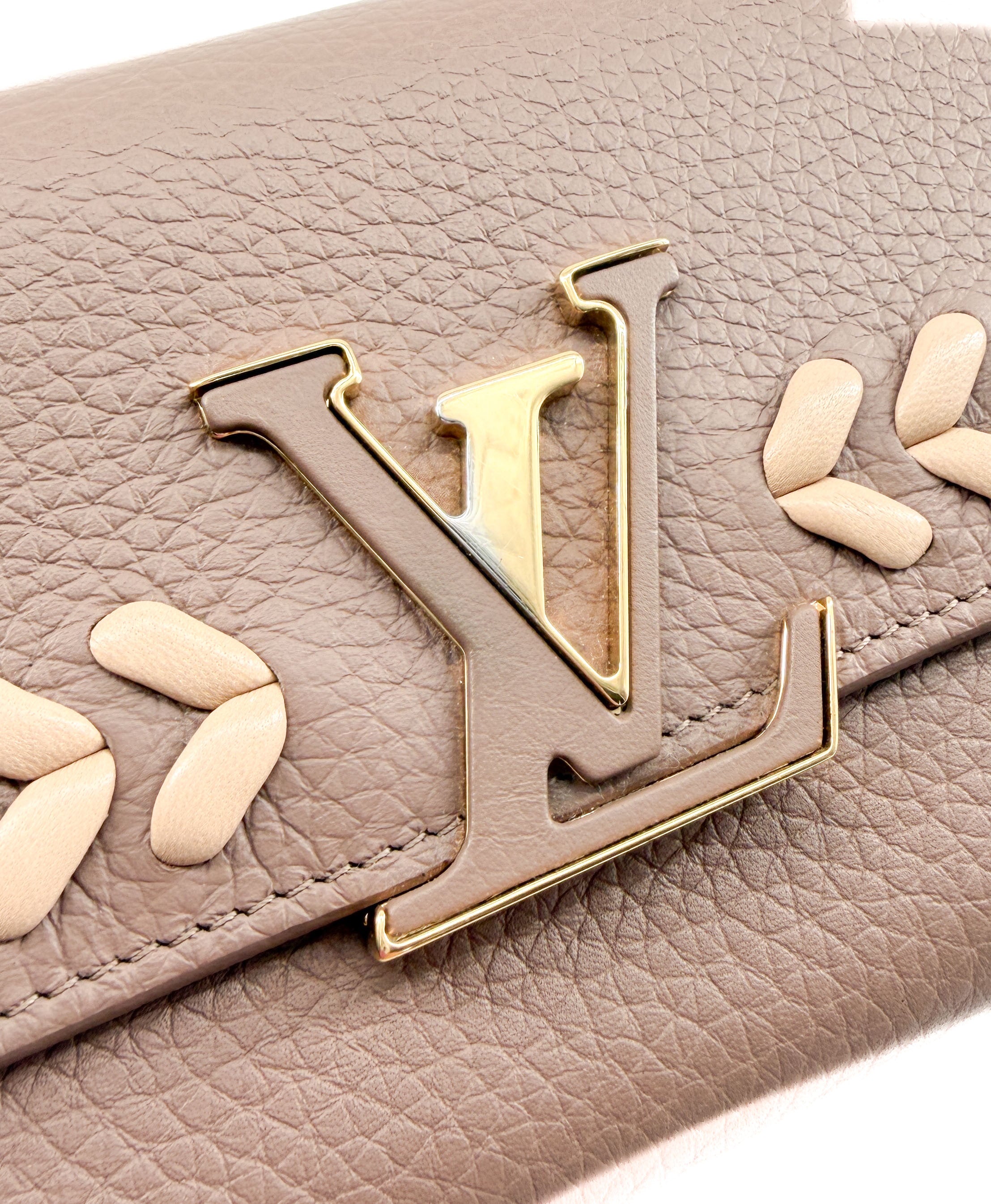 Louis Vuitton taupe Capucines long wallet MI4137