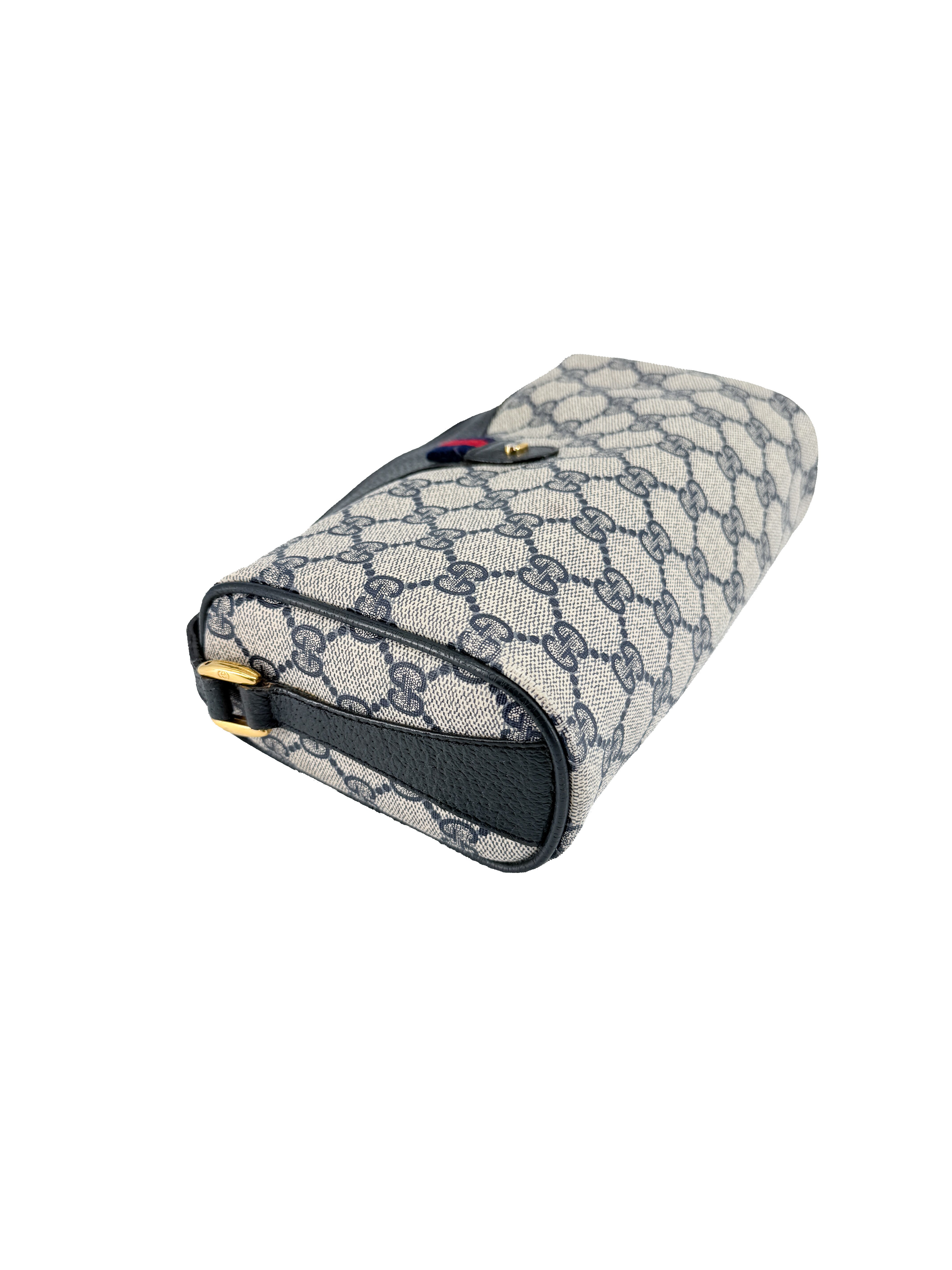 Gucci navy vintage sherry line crossbody 89-02-018