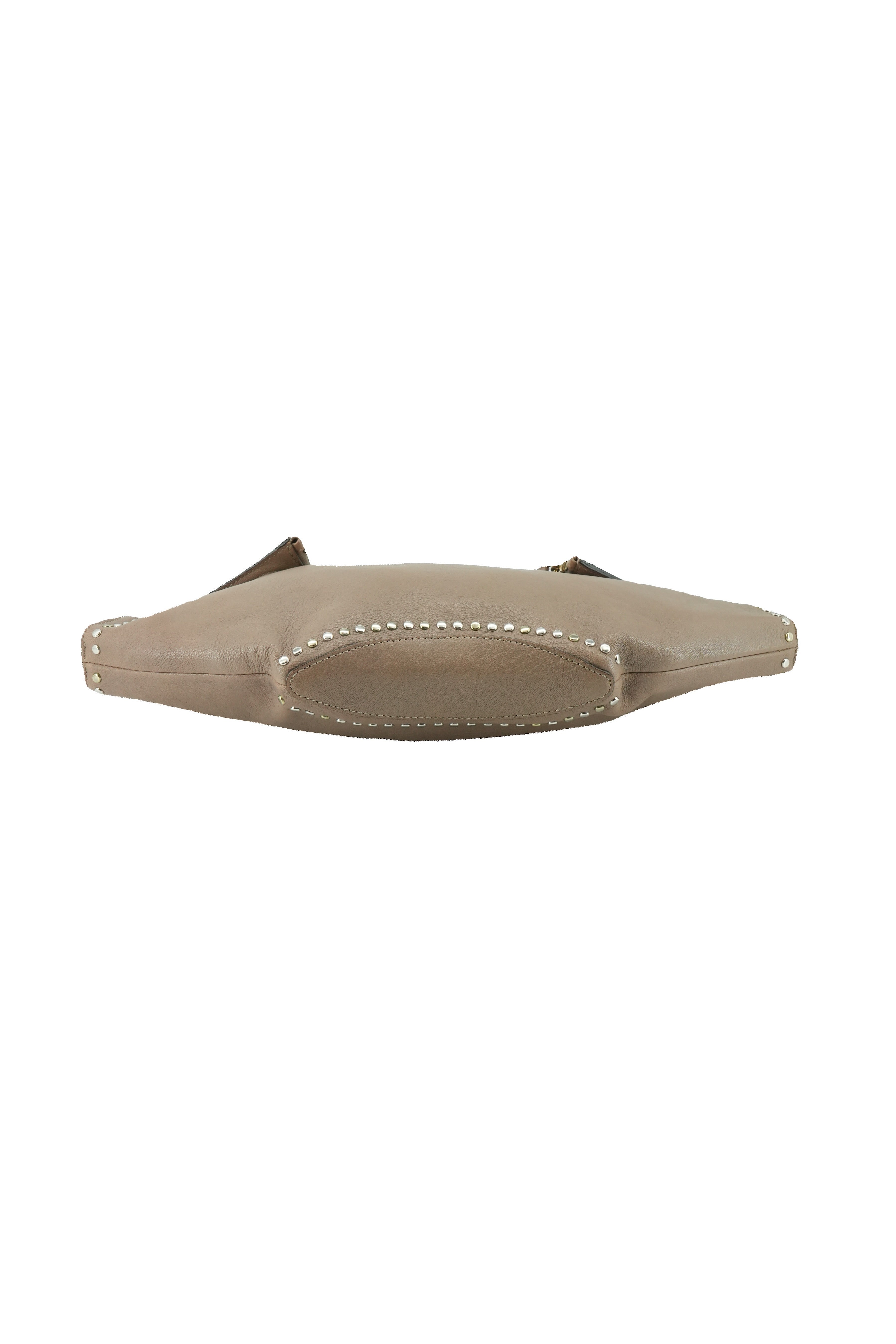 Alexander McQueen taupe leather De Manta clutch 240607-204991