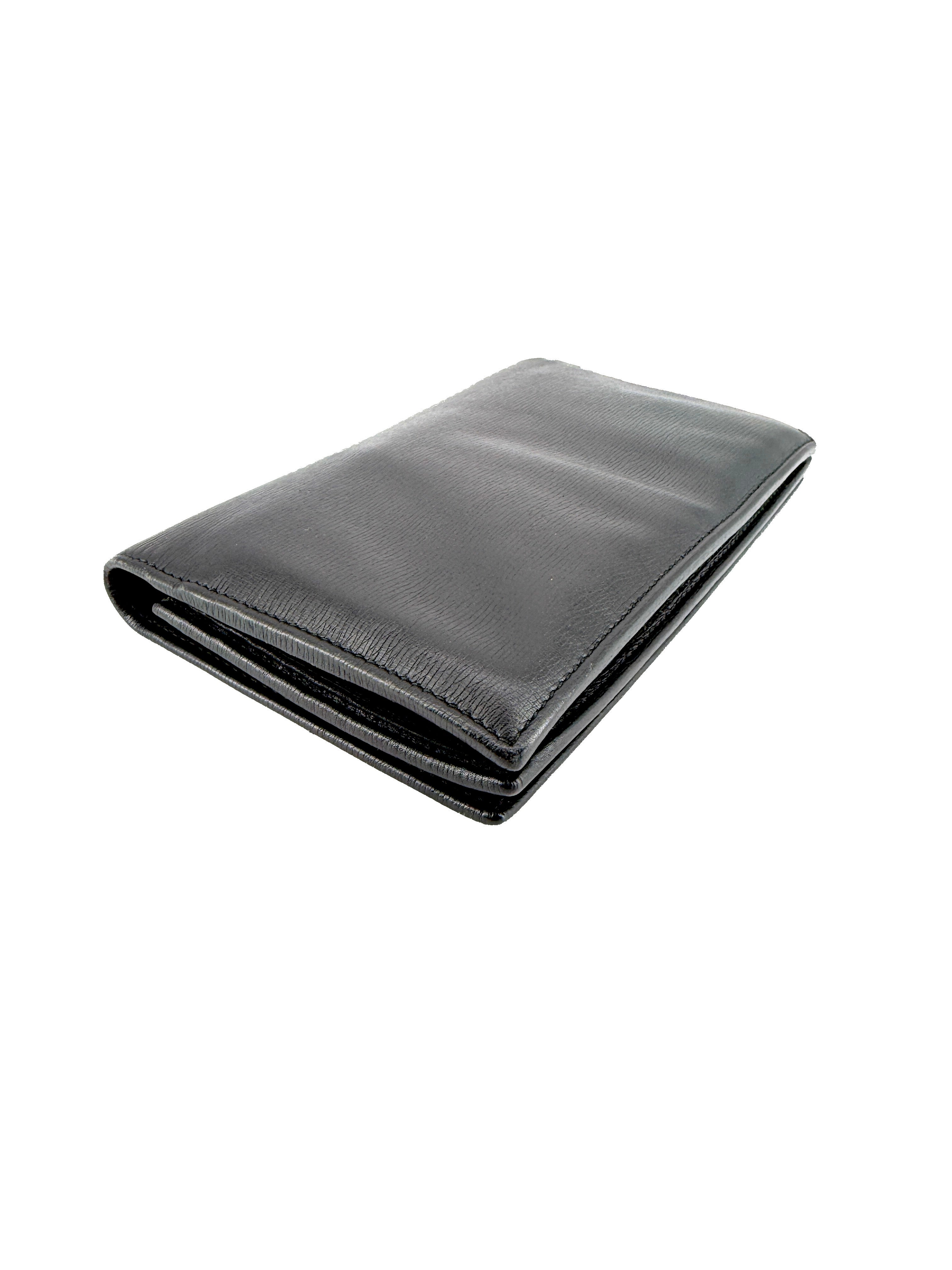 Gucci black GG Betty wallet on a chain 354697-196085