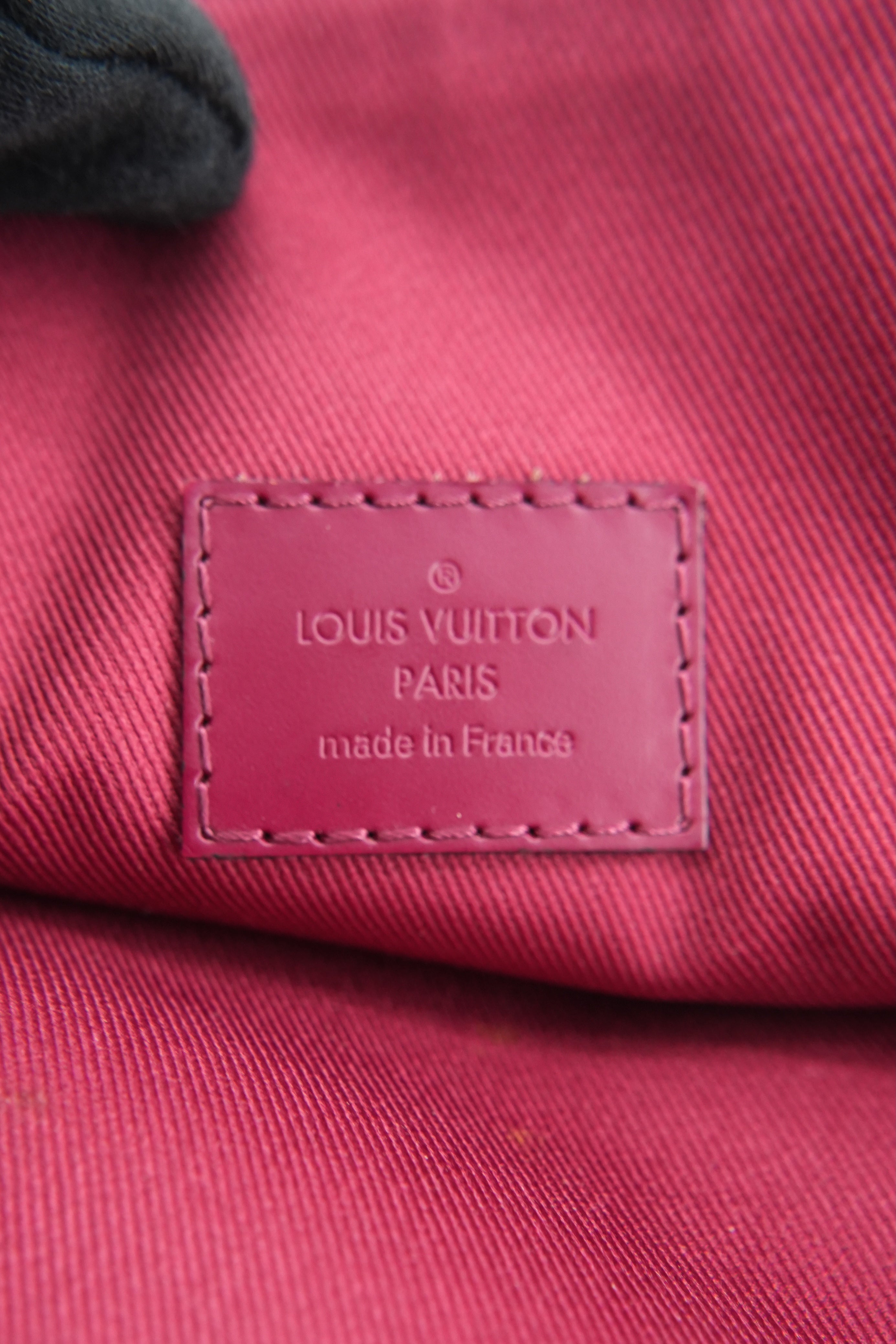Louis Vuitton monogram Voyage PM pouch fuchsia TJ2128