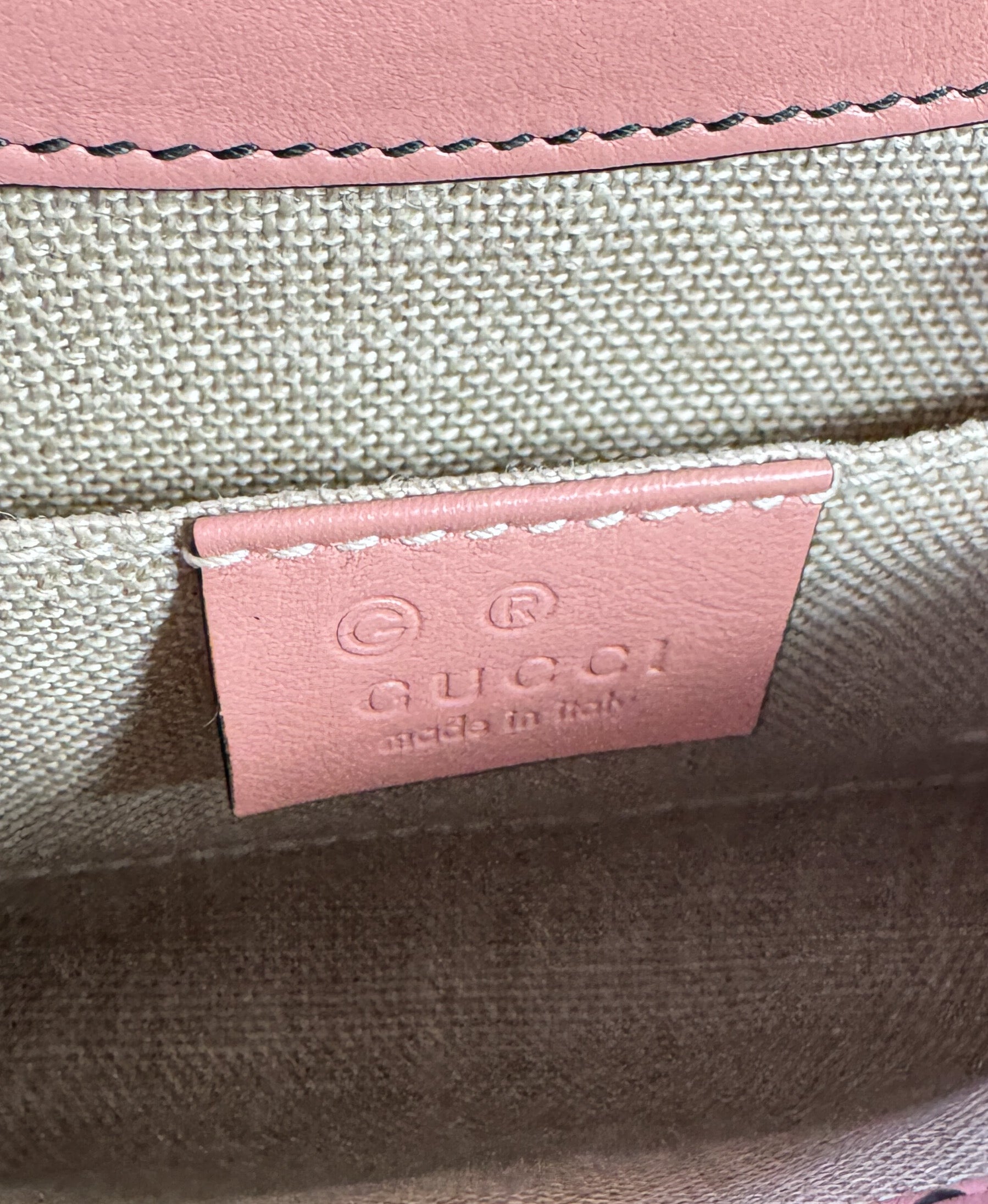 Gucci Microguccissima Mini Emily light pink leather crossbody