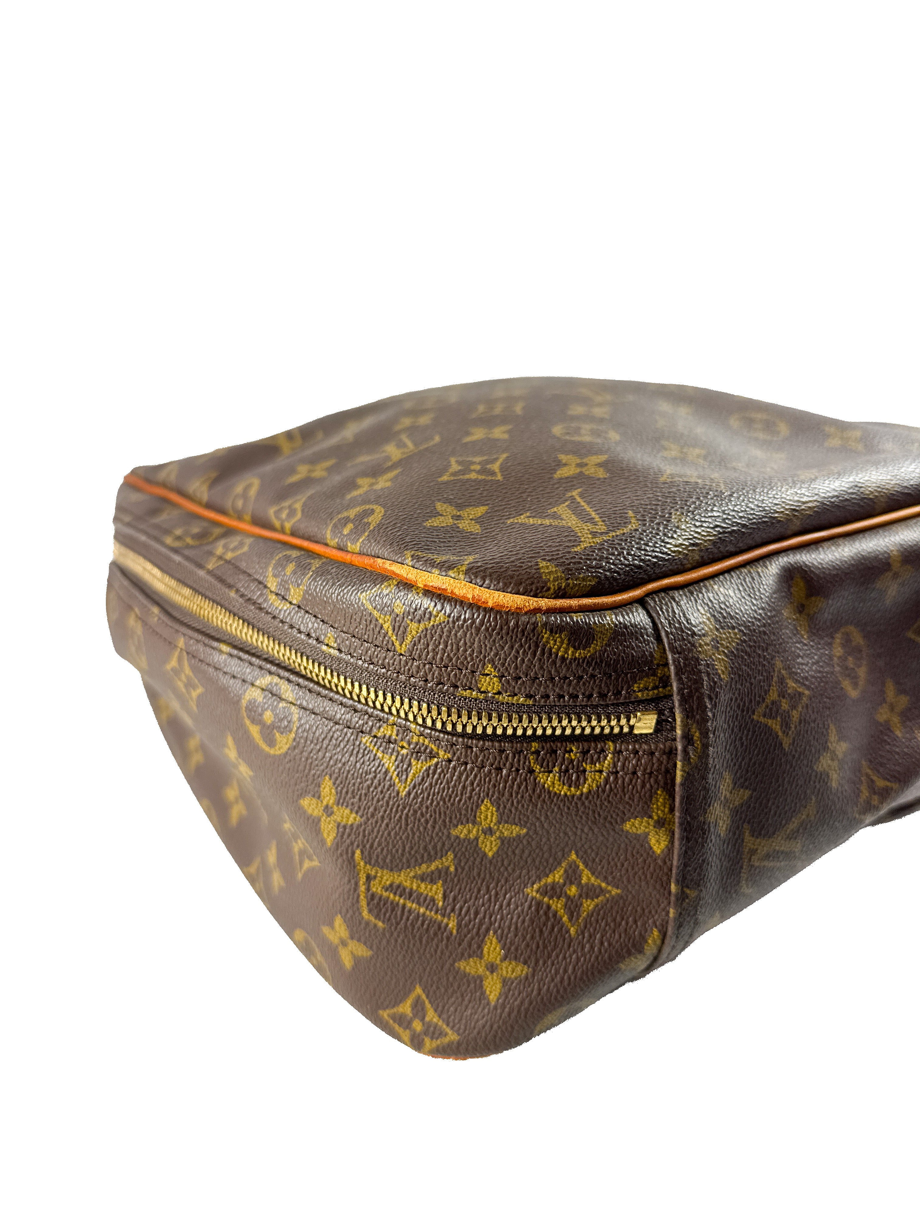 Louis Vuitton monogram excursion bag VI0926
