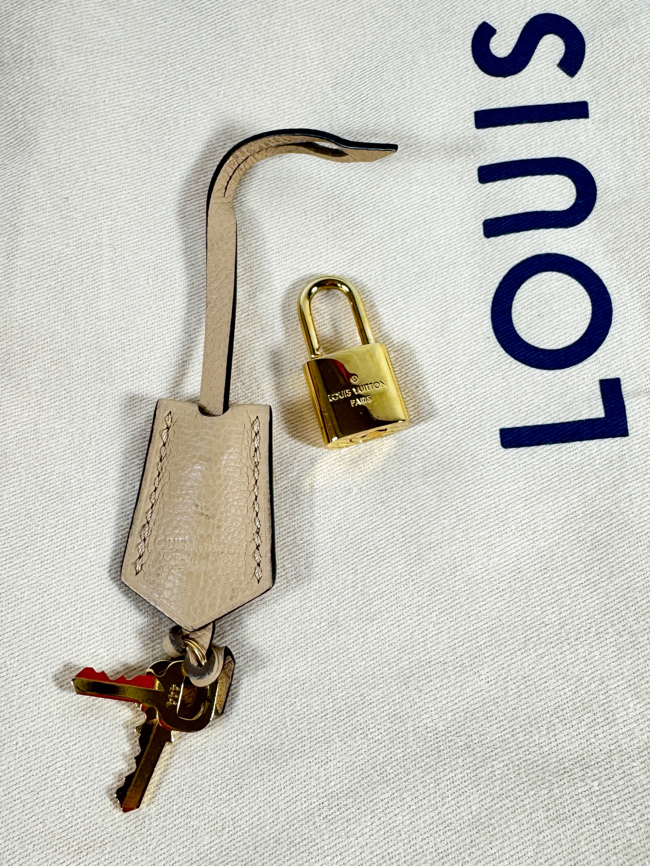 Louis Vuitton monogram beige empreinte speedy 25 bandouliere DU1165