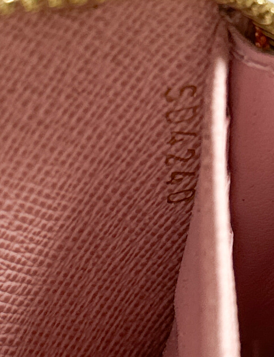 Louis Vuitton damier azur rose ballerina zippy wallet SD4240