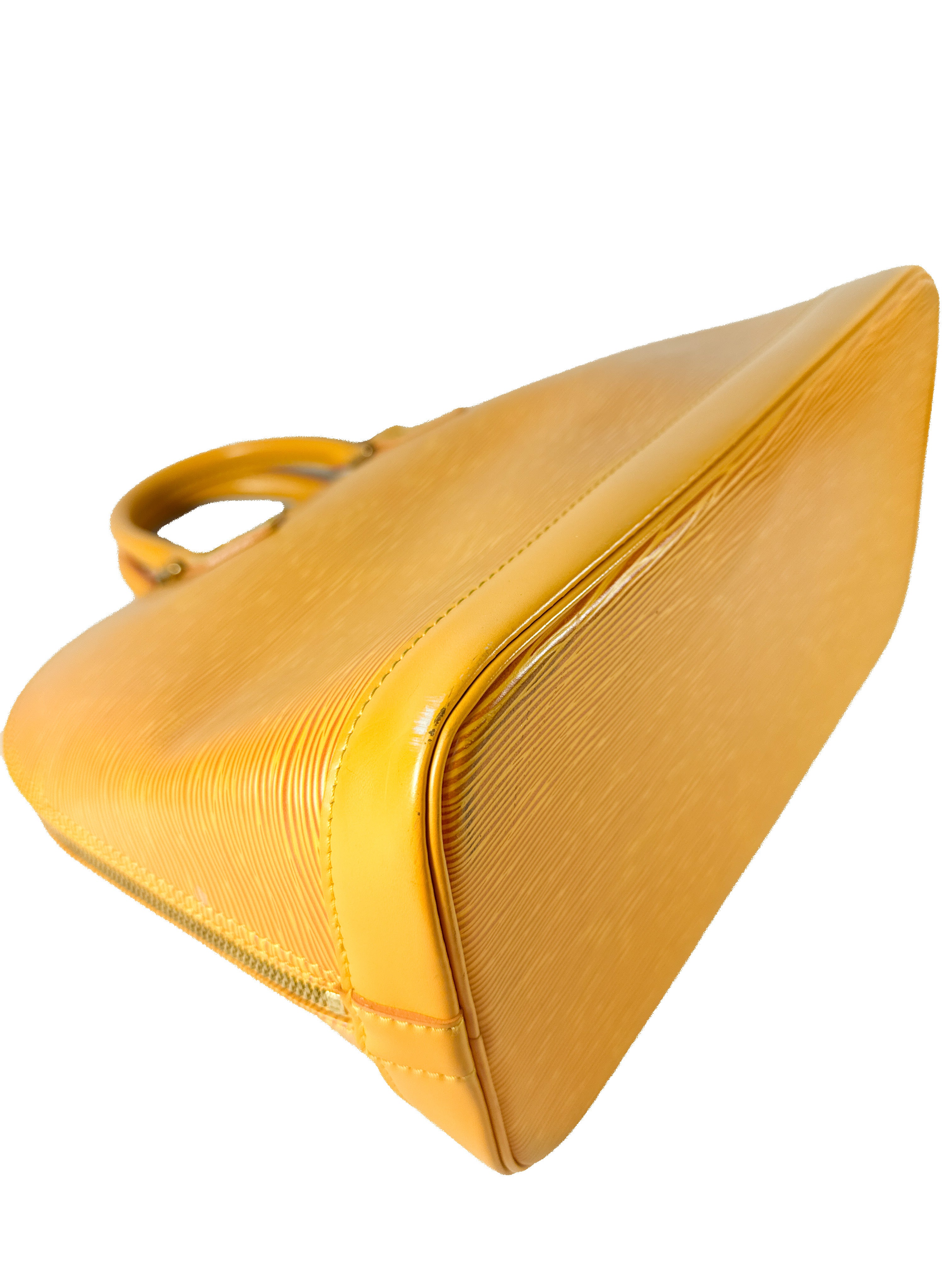 Louis Vuitton tassil yellow epi Alma AR1916