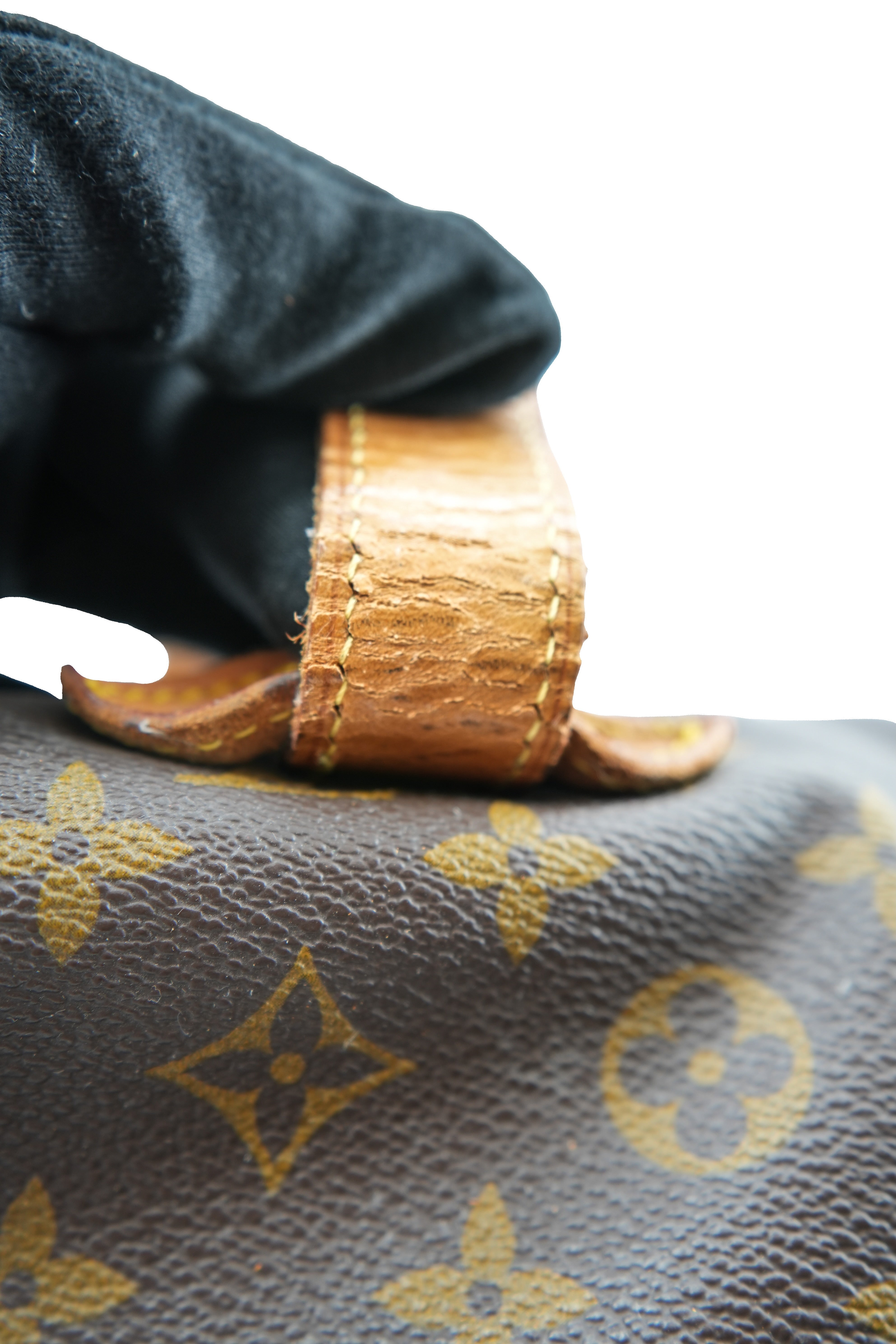 Louis Vuitton monogram Saumur 43 881 VI