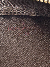 Louis Vuitton damier ebene key pouch SD0221
