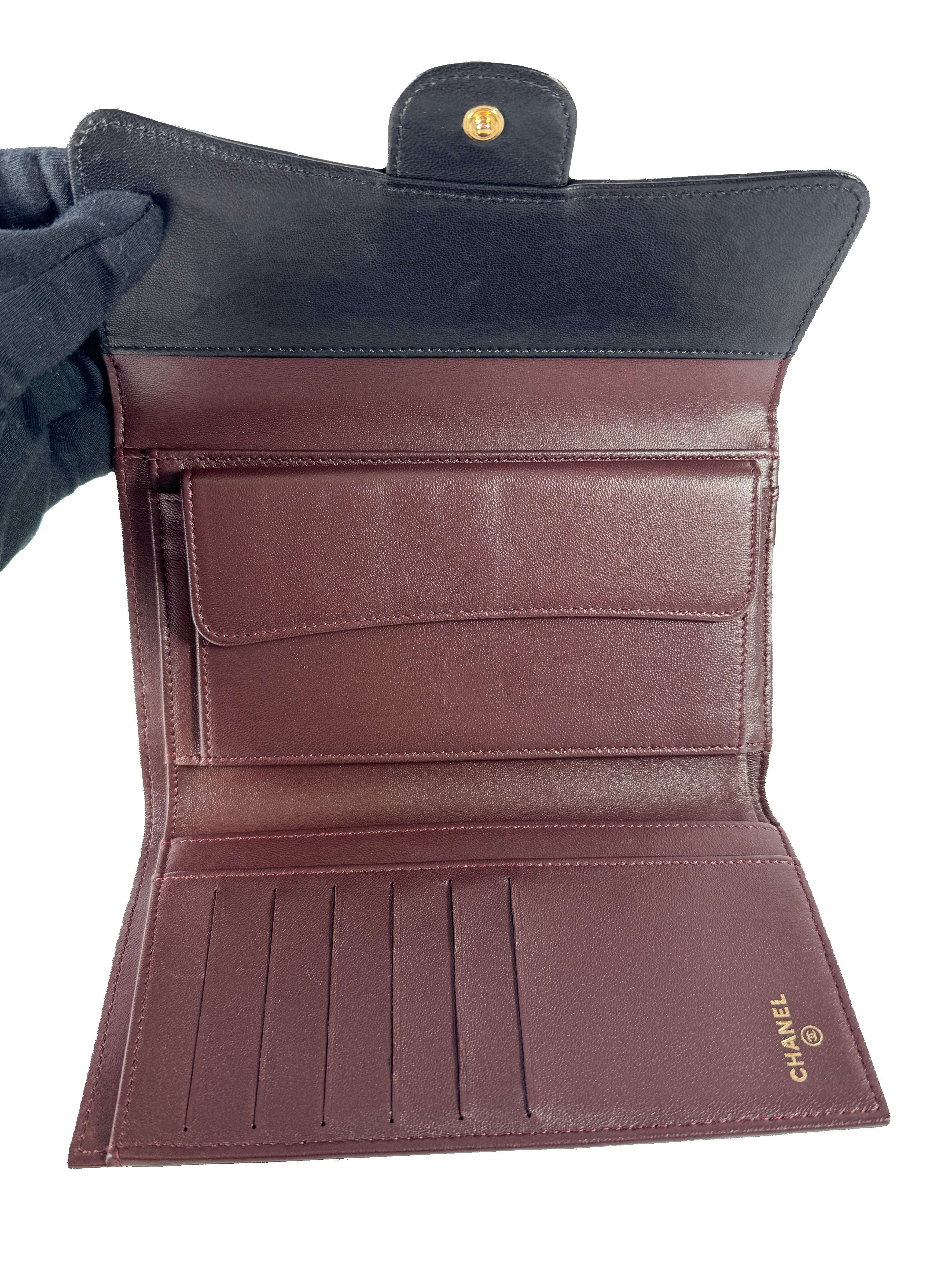 Chanel black lambskin flap full wallet 20072165