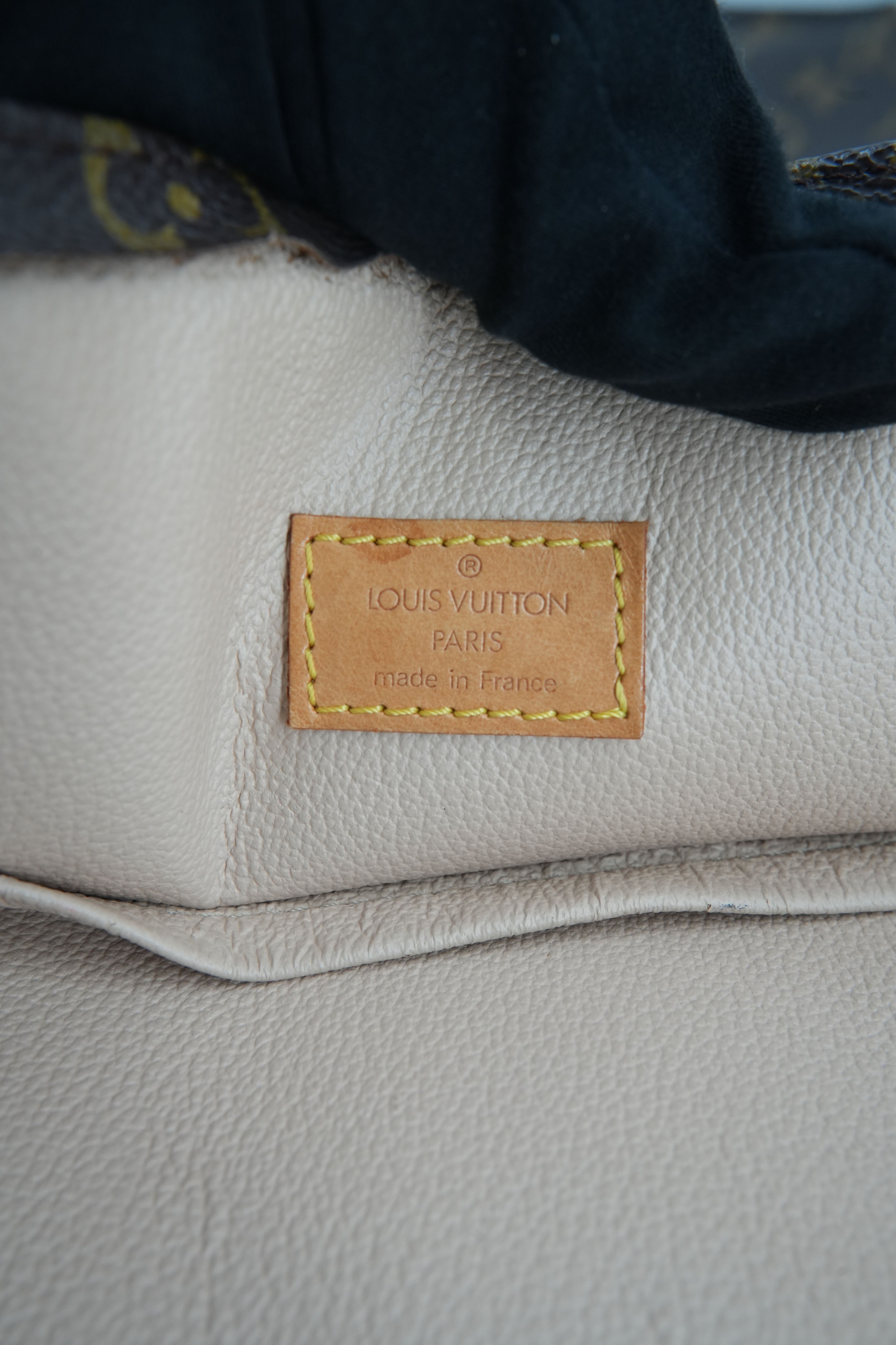 Louis Vuitton monogram Sac Plat MI0002