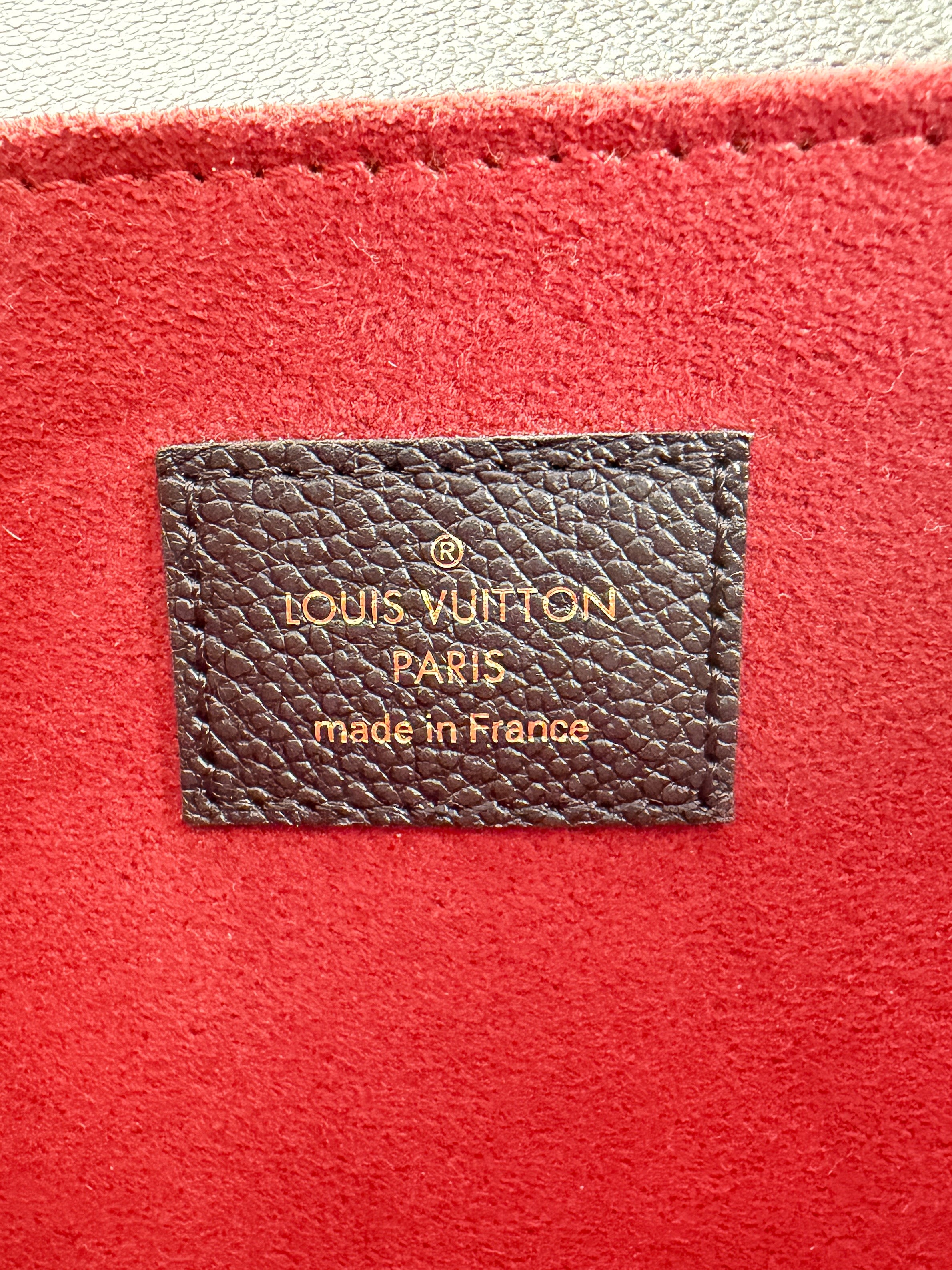 Louis Vuitton black, cream empreinte leather Pochette Metis DU5210