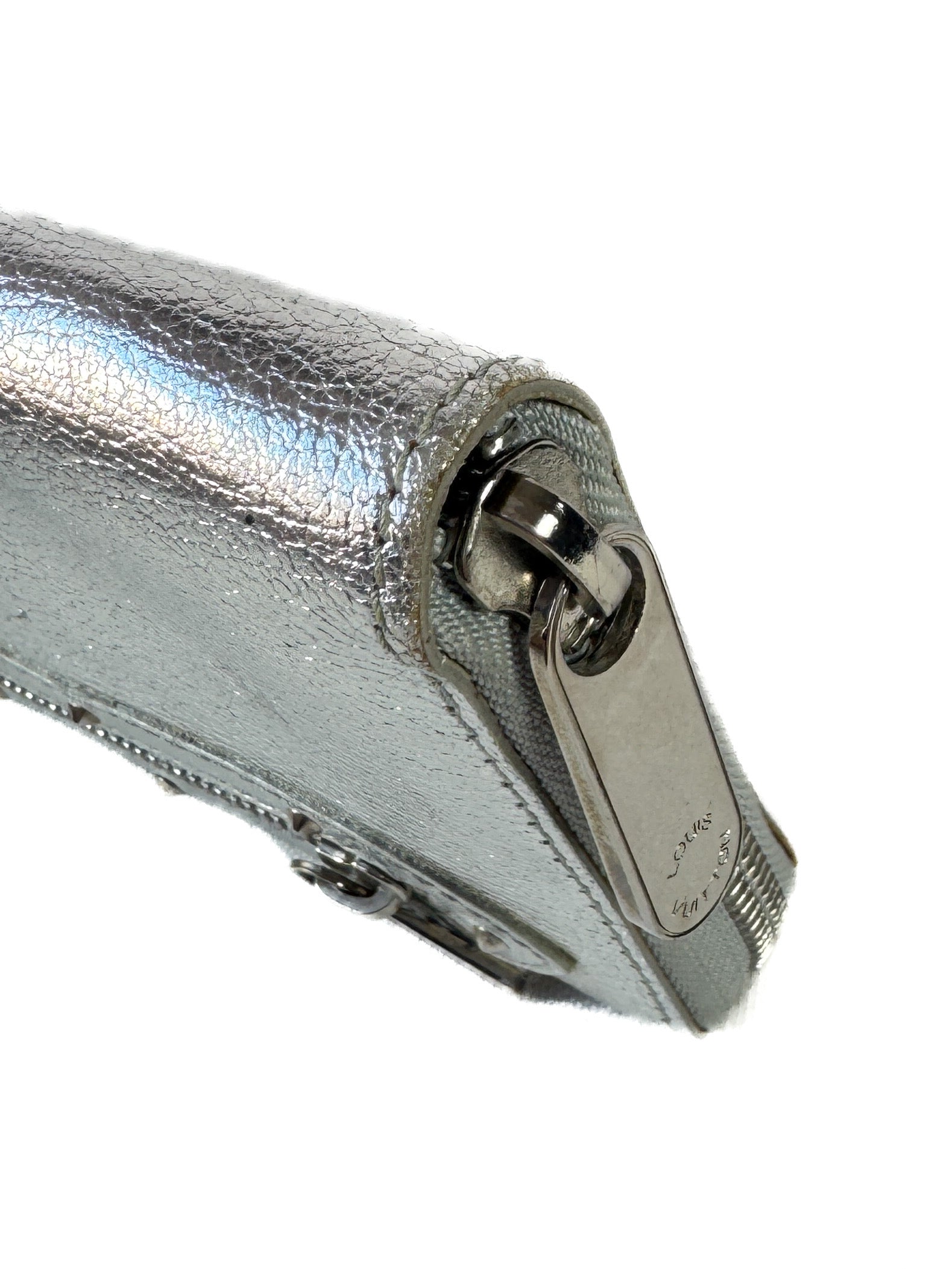 Louis Vuitton silver Suhali zippy wallet CA3086