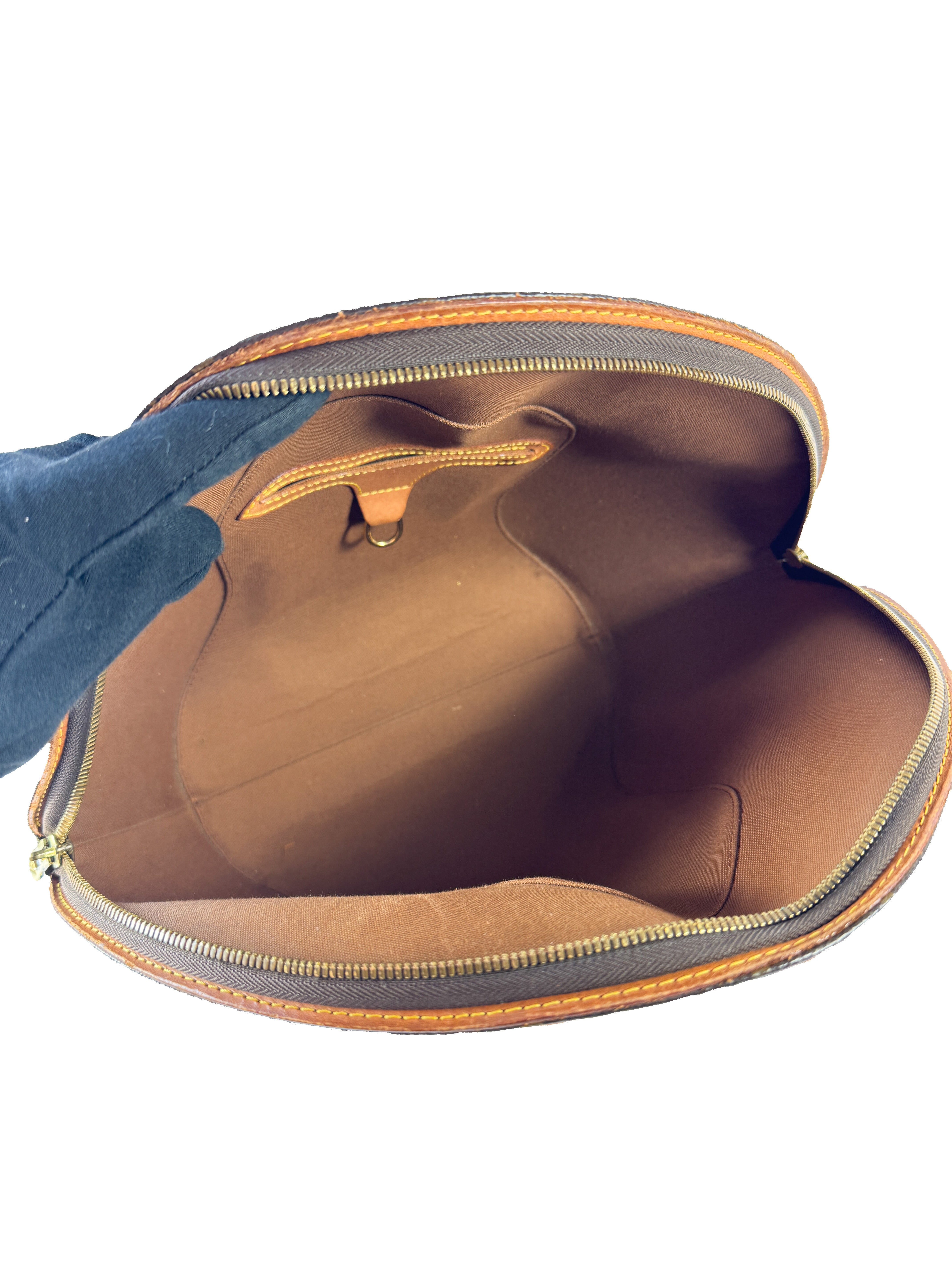 Louis Vuitton monogram Ellipse MM MI0010