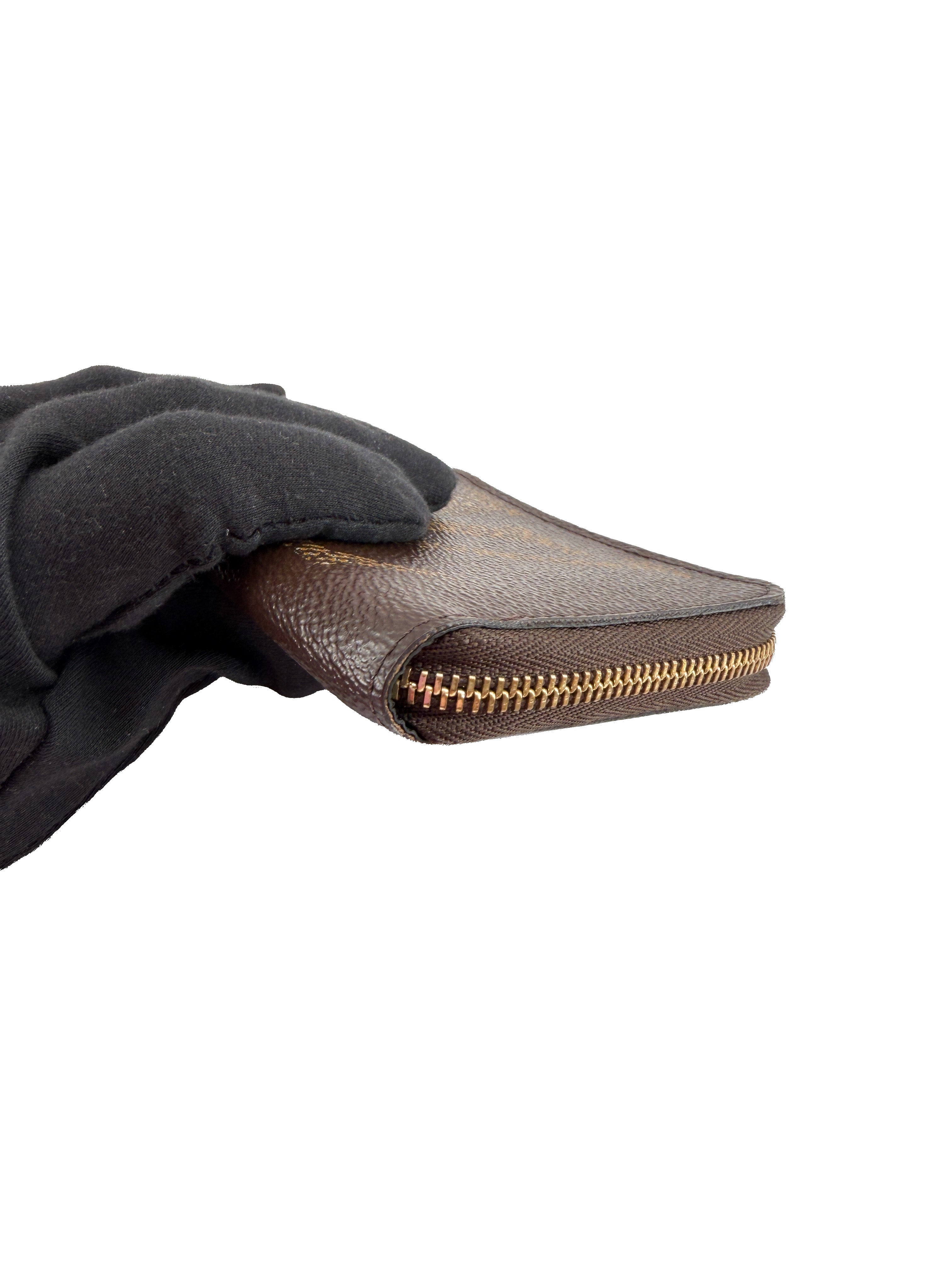 Louis Vuitton brown giant monogram zippy coin case