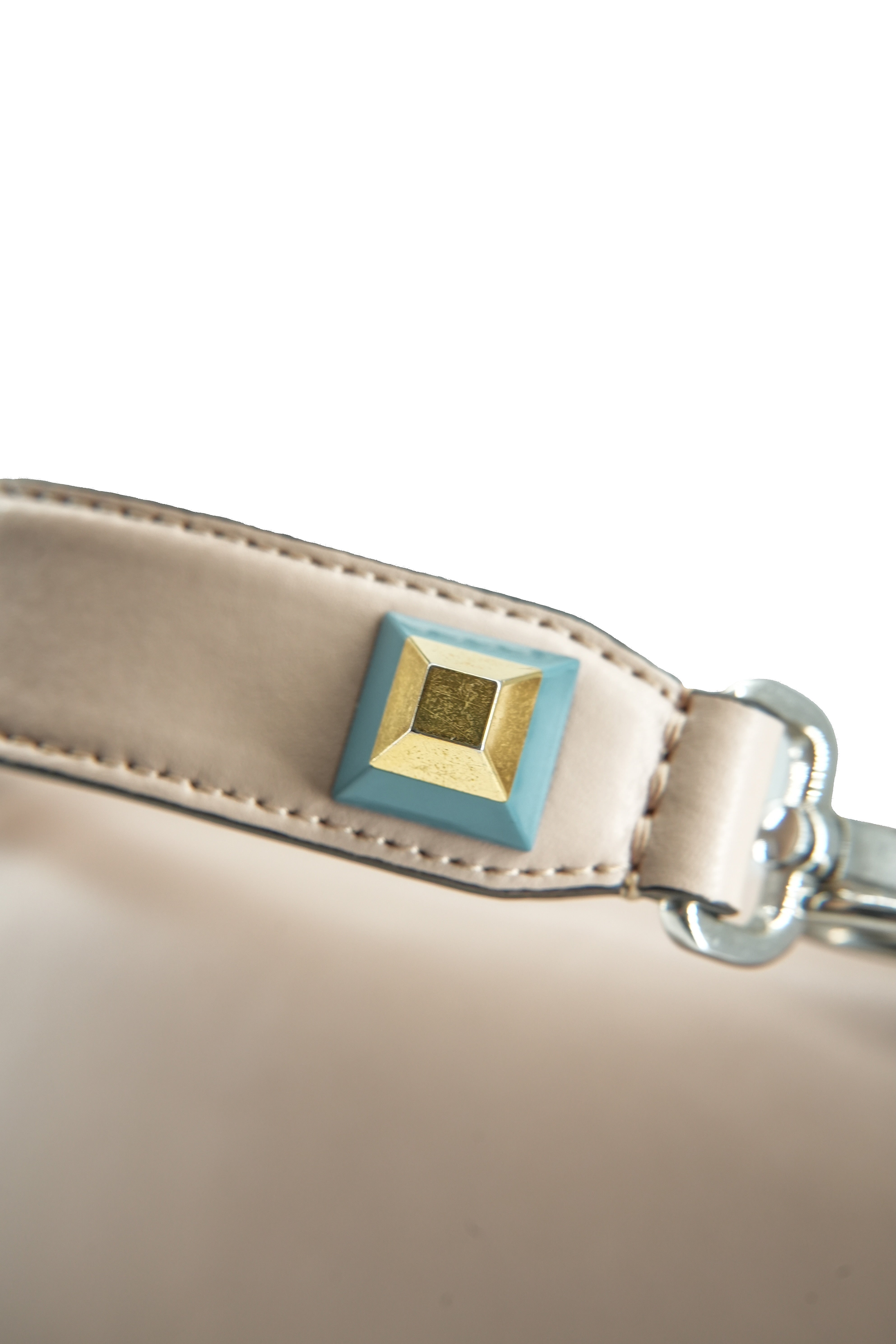 Fendi light pink Kan I scalloped shoulder bag 8762