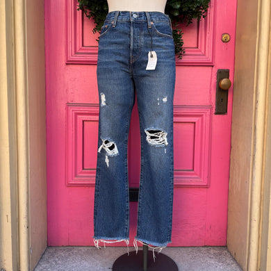 Levi's wedgie straight distressed jeans size 2 NWT