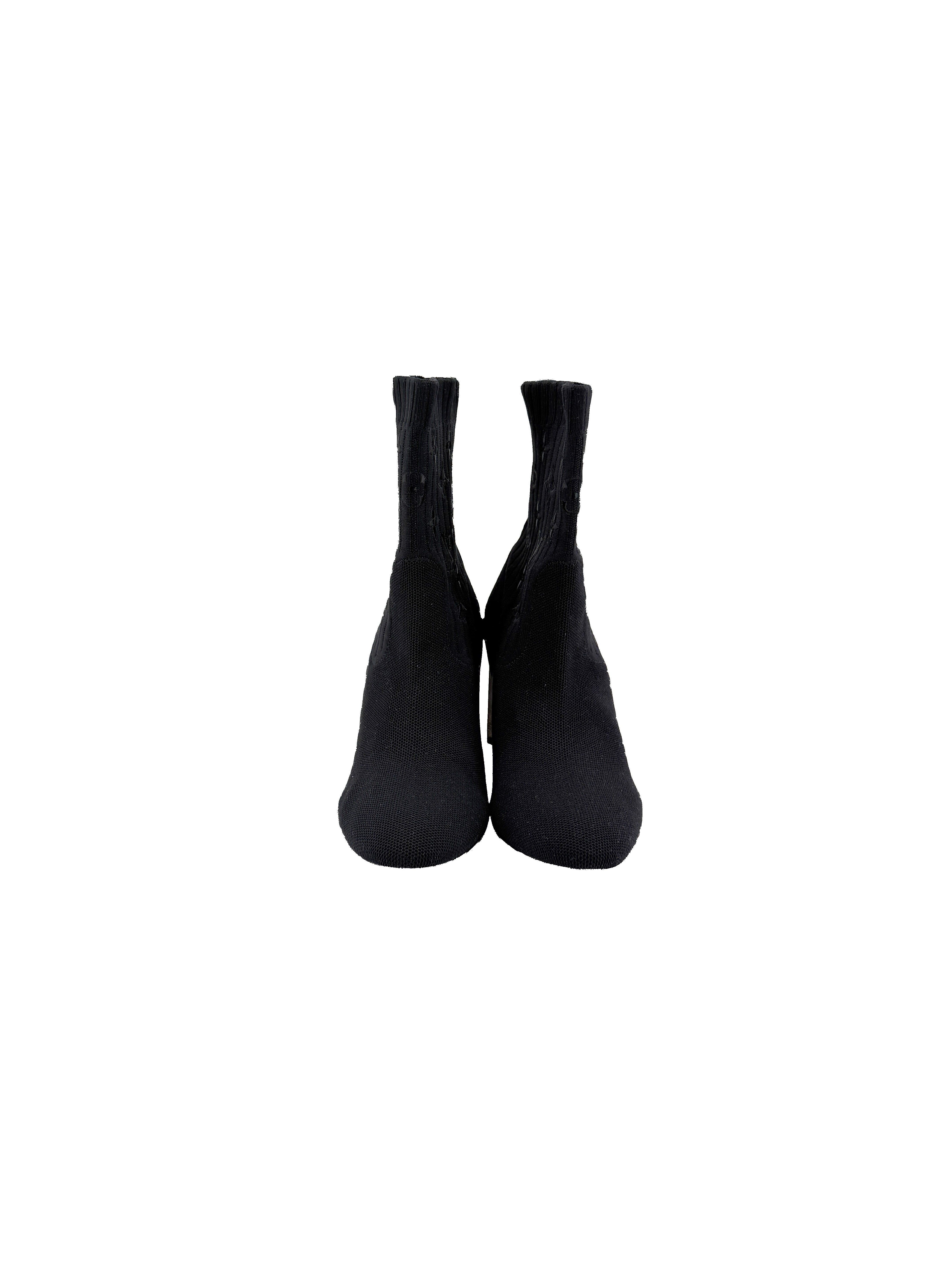 Louis Vuitton black monogram knit Silhouette ankle boots size 37.5 BOX *as is*