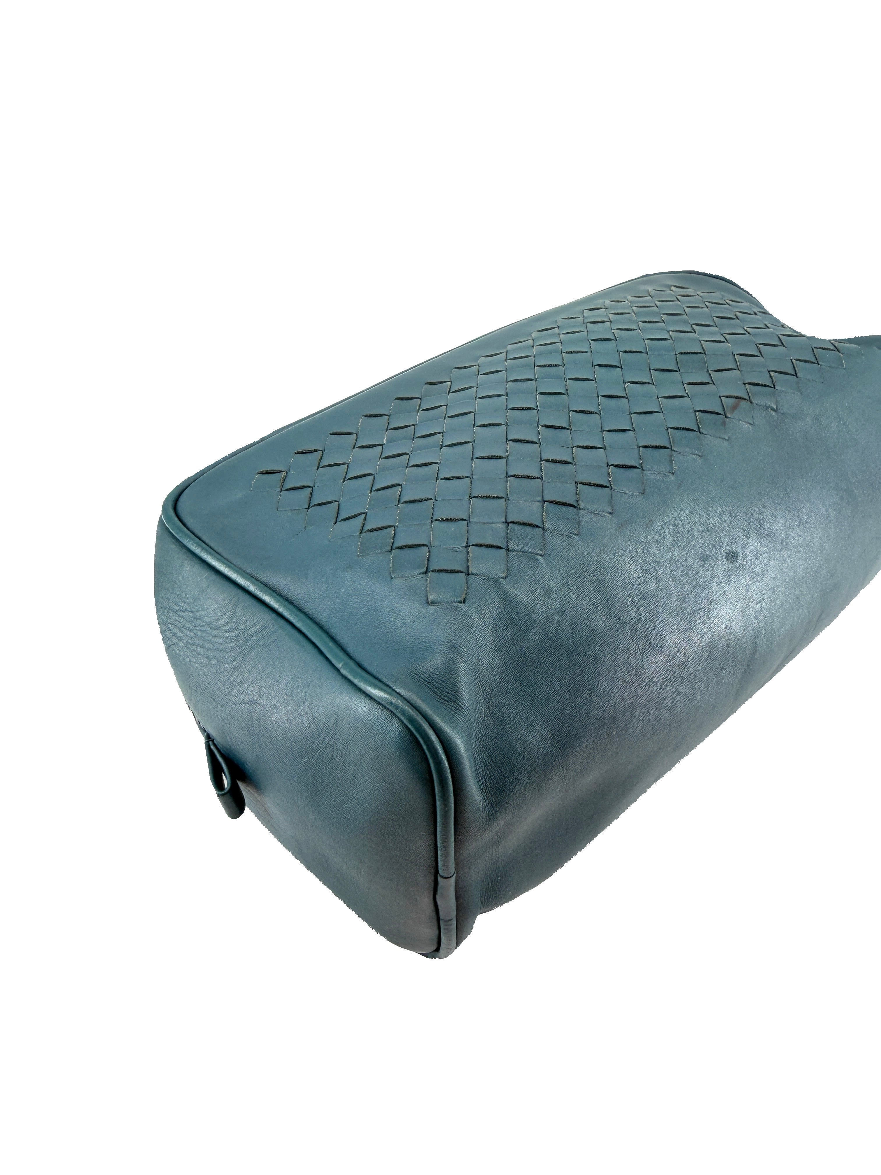 Bottega Veneta teal Intrecciato toiletry bag B07690618B