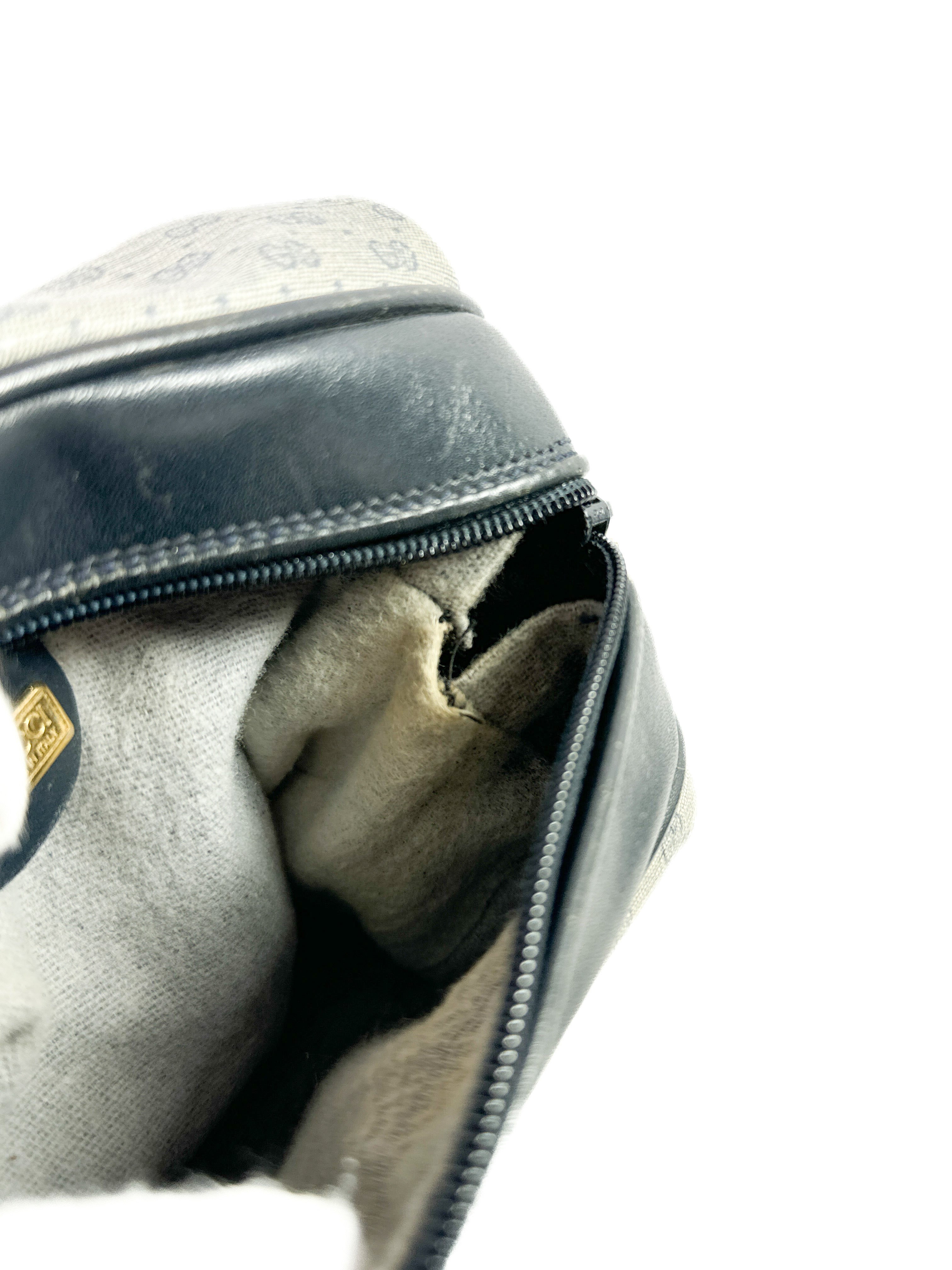 Gucci micro GG navy gray vintage crossbody 007-115-5770