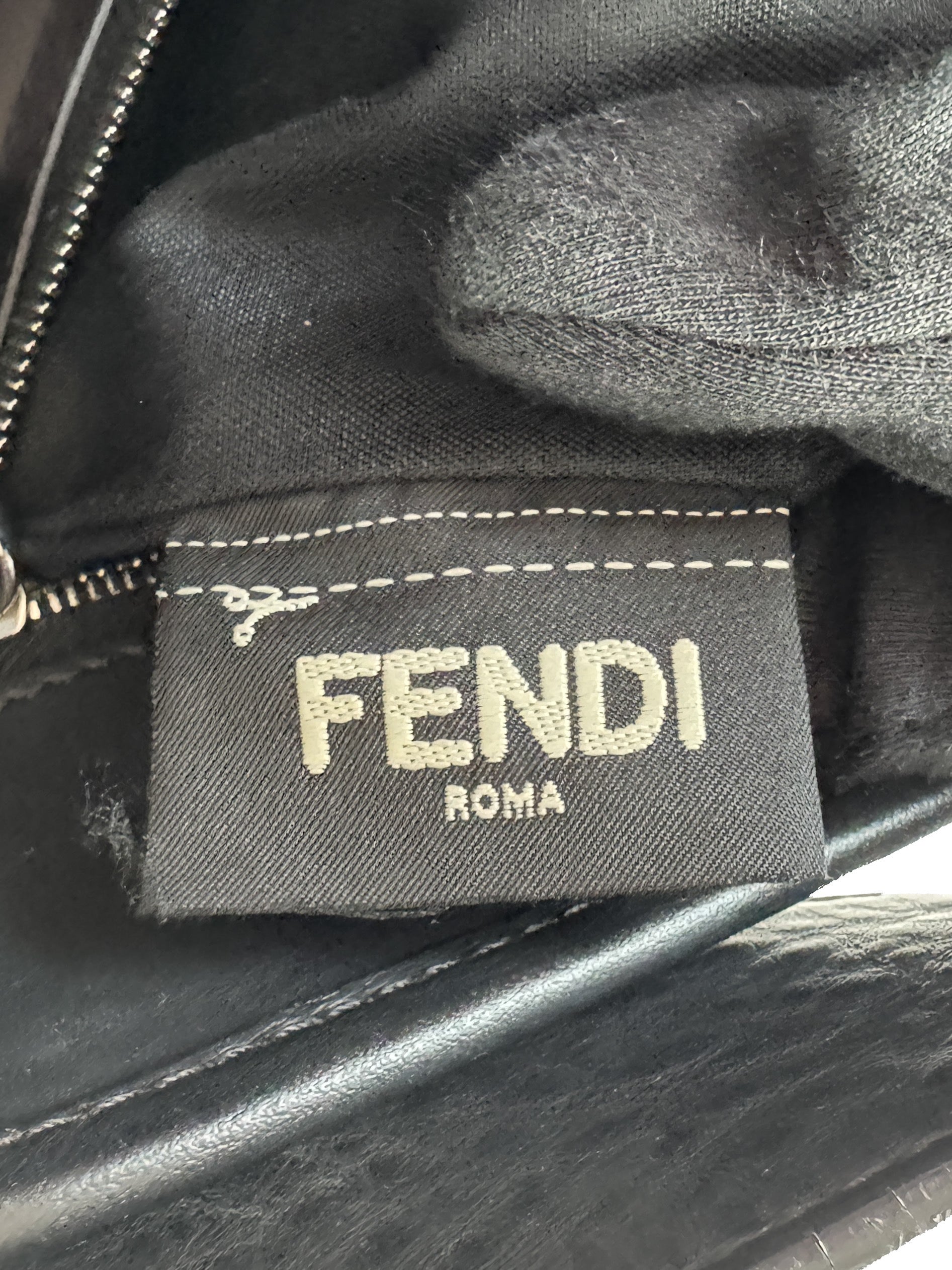 Fendi black leather medium Runaway bag 8BH34321H1798465