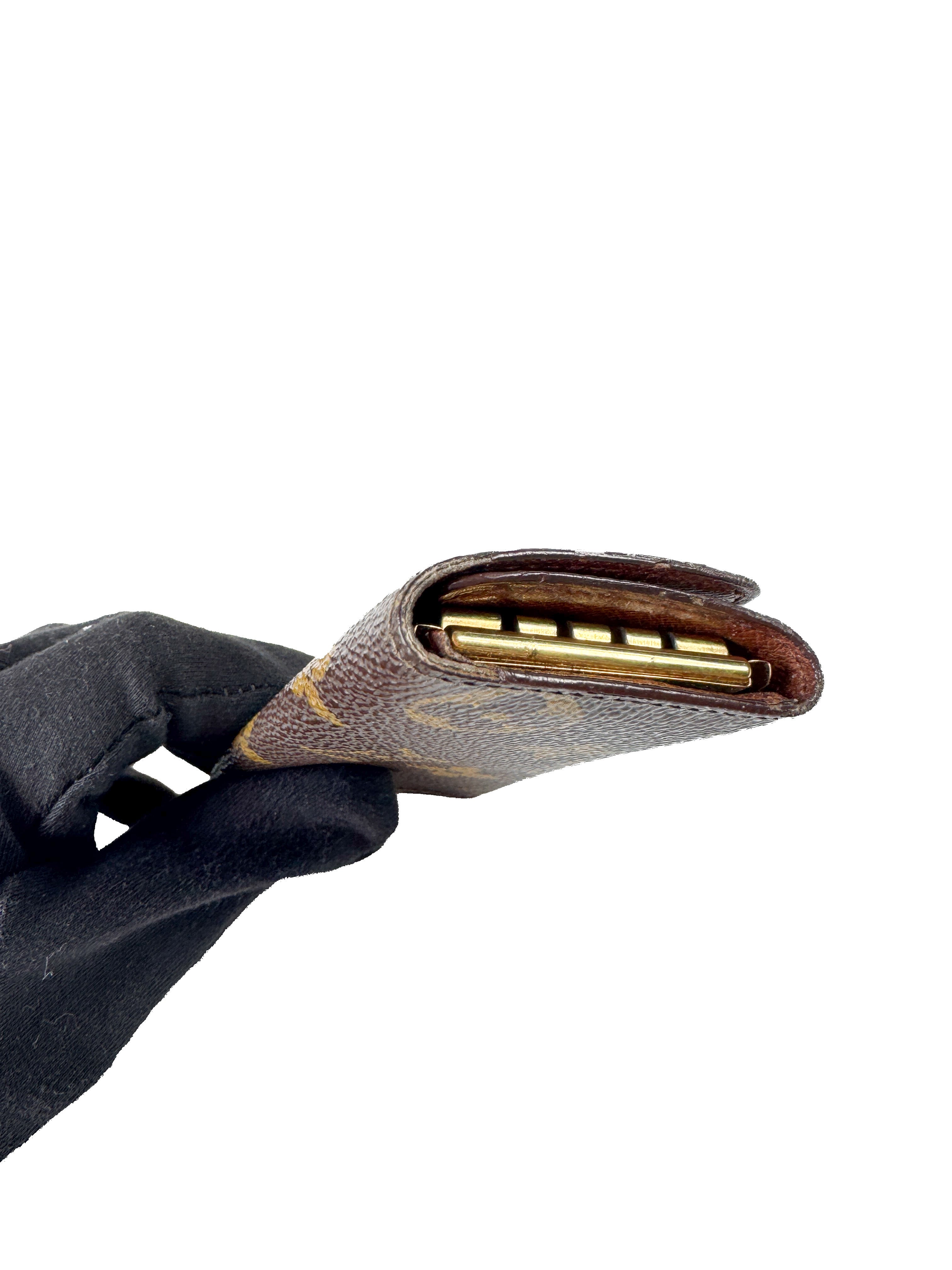 Louis Vuitton monogram 4 key holder RA1904