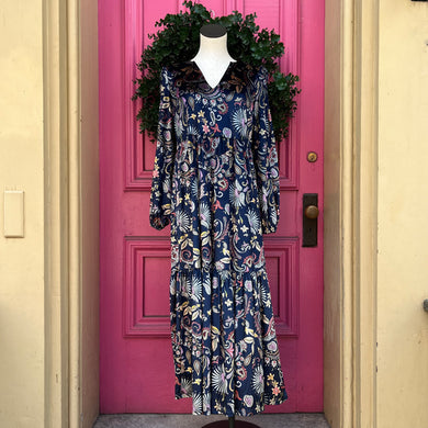 Capjuluca navy velour floral dress size M
